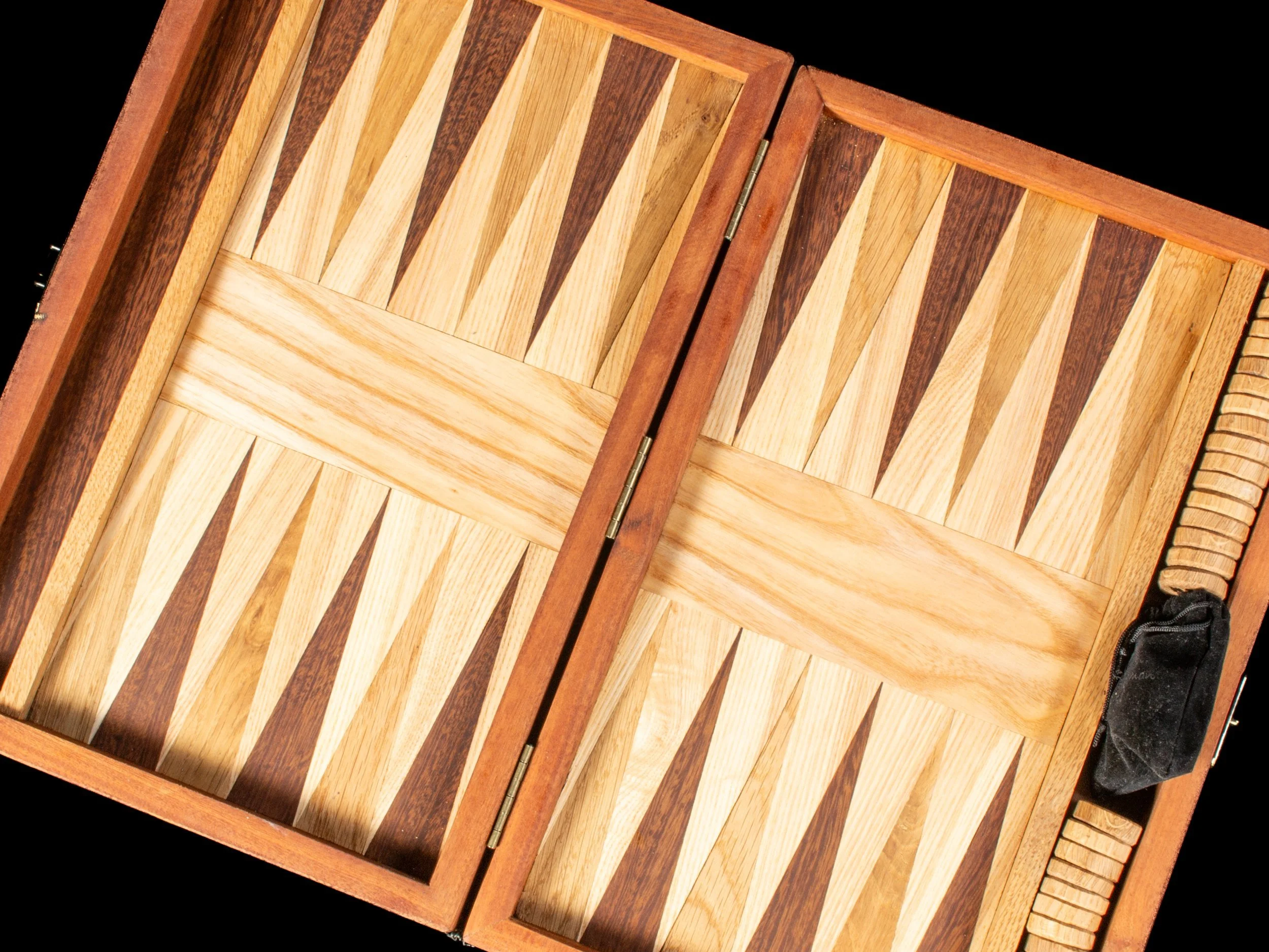Briefcase+Backgammon+Box-9.jpg