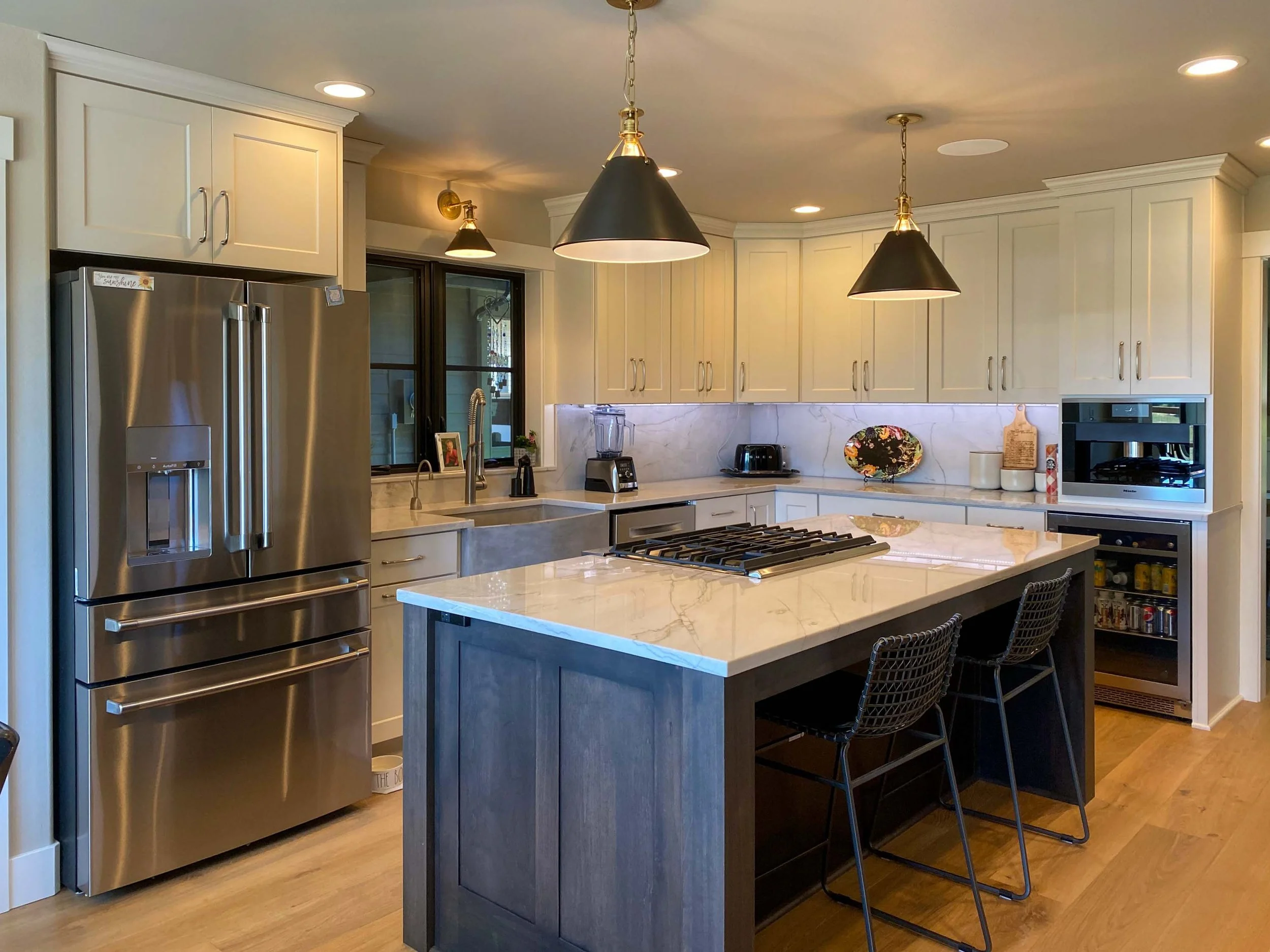 Transitional Kitchen Remodel in Olympia, WA by First Finishers — Project 1 project photo