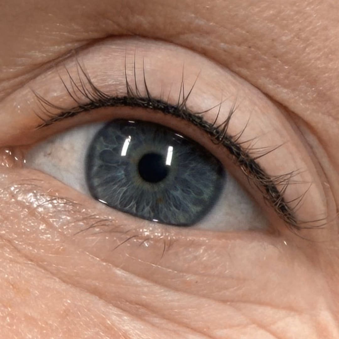team-hautnah-baby-eyeliner-3.jpg