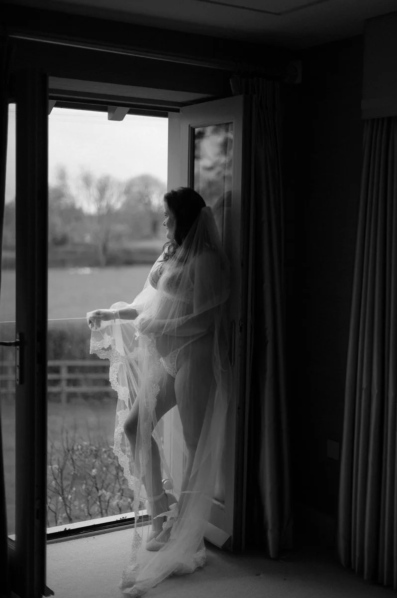 Bridal boudoir hampshire-5.jpg