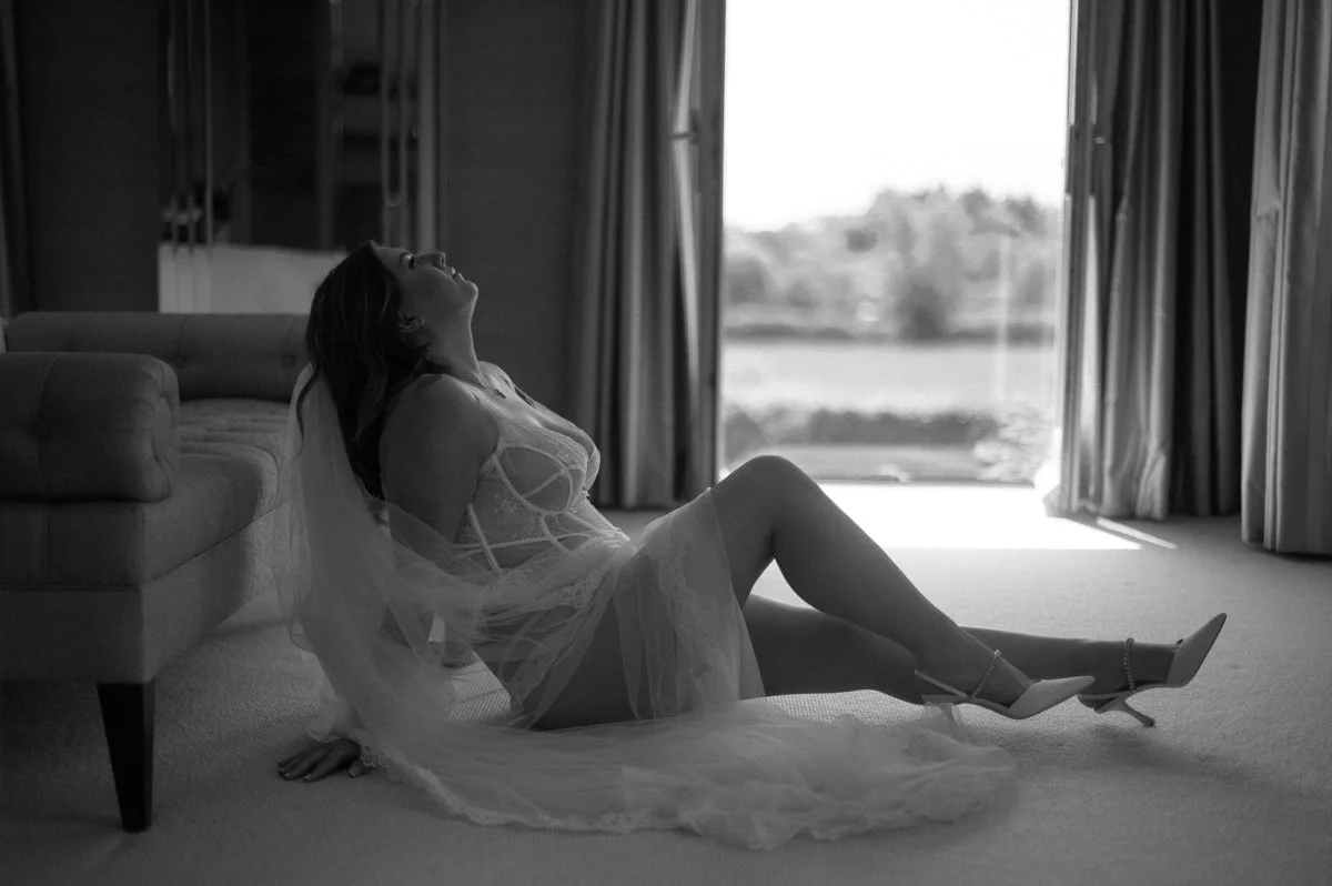Bridal Boudoir Sneak Peek | A Calm, Romantic Bridal Session Before a July Wedding