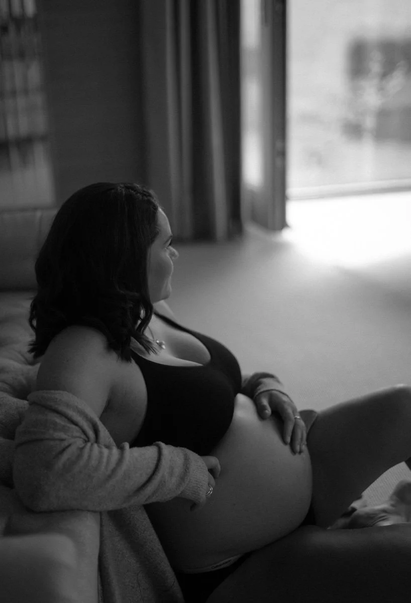 Rachel & Bump-102.jpg