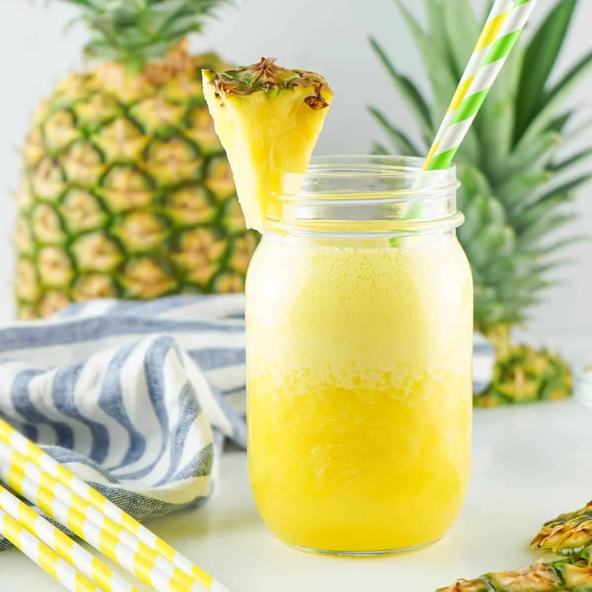 Pineapple-Agua-Fresca.jpg