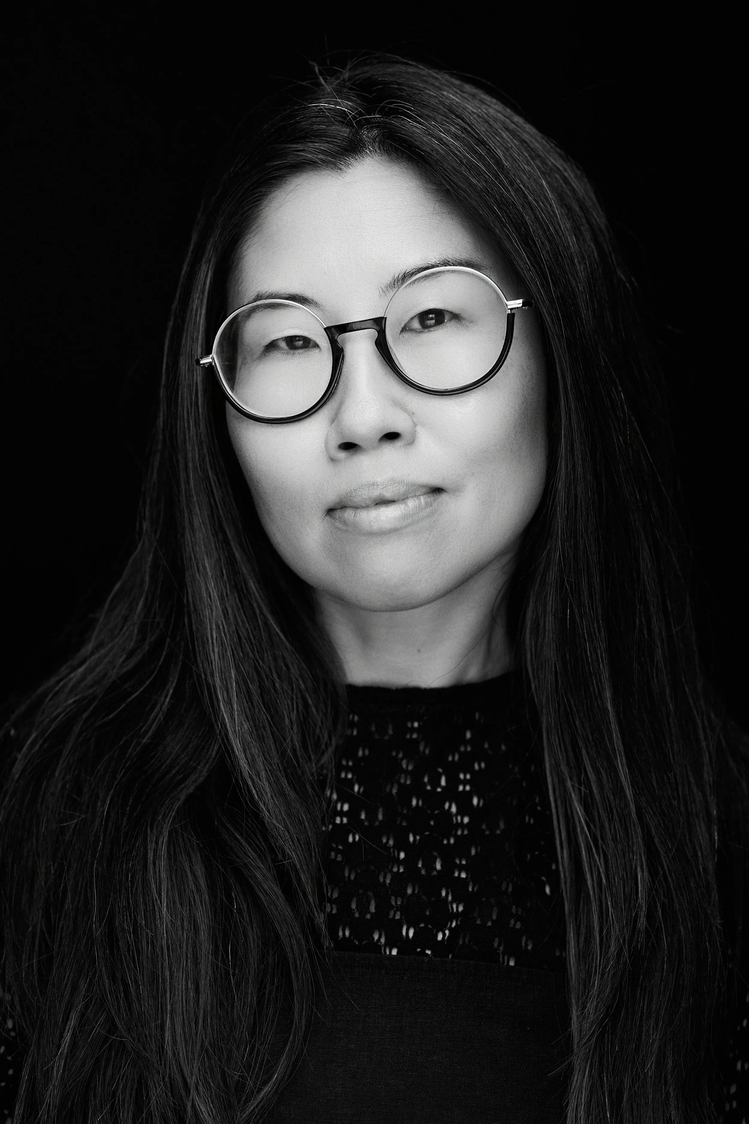 ANNETTE LEE is the Global Head of PR & Communications at London-based independent record label, 4AD . A child of Hong Kong immigrants, she has nearly two decades experience overseeing campaigns for the likes of Big Thief, The National, Dry Cleaning, 