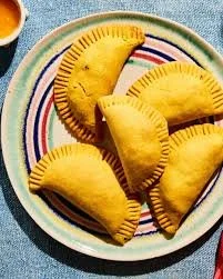 KITCHEN TAKEOVER || Palette Bakery