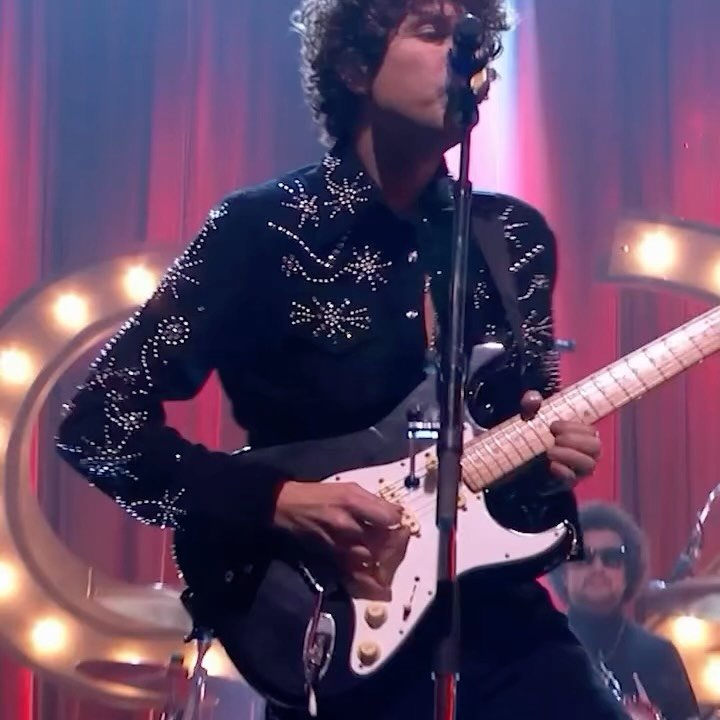 We&rsquo;re getting excited for this summer by re-watching @thekooks performance on @jools.holland.official for the 2025 Hootenanny! 🪩 Did you catch it?