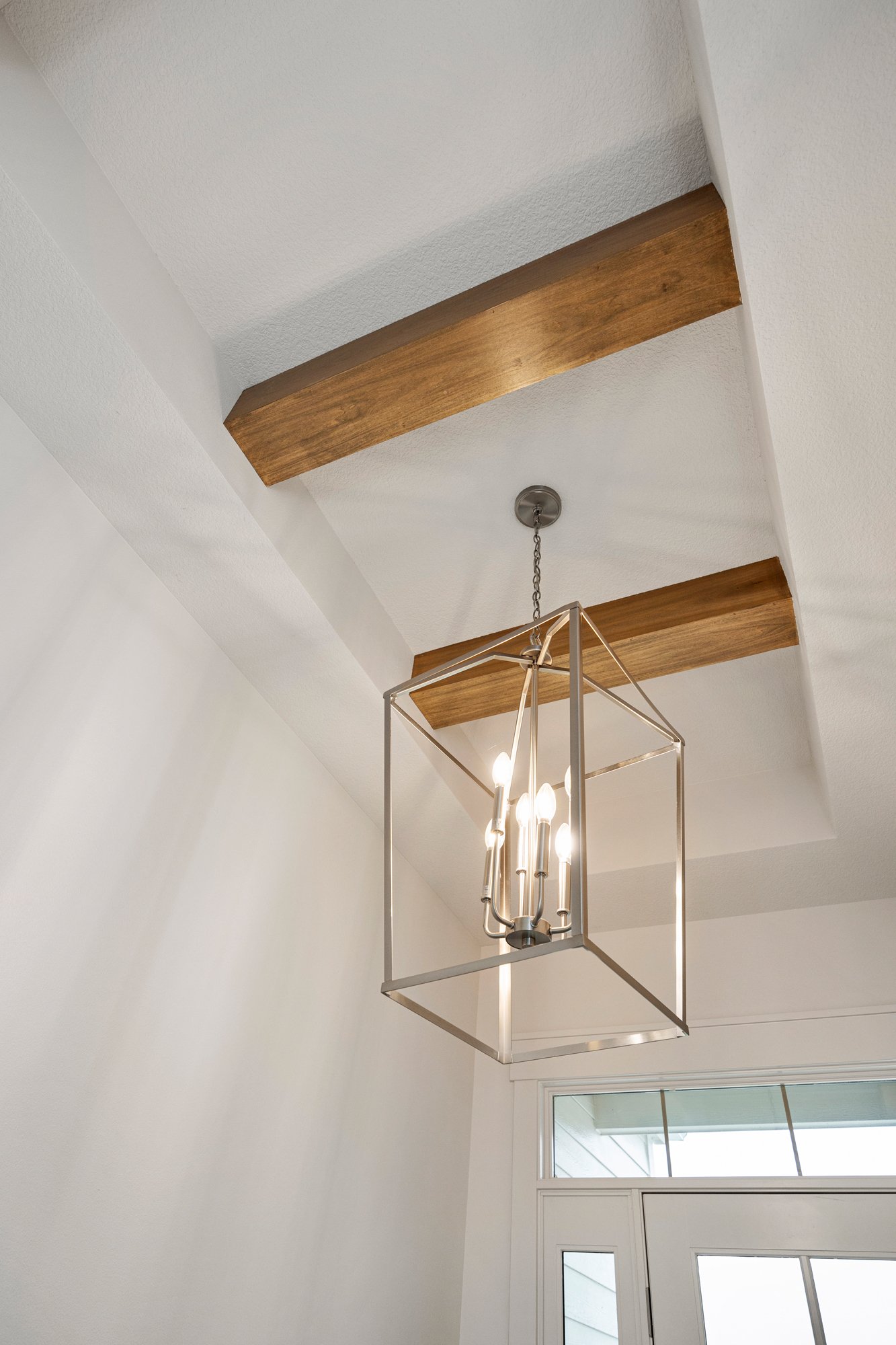 3820 Fieldstone Dr-2.jpg