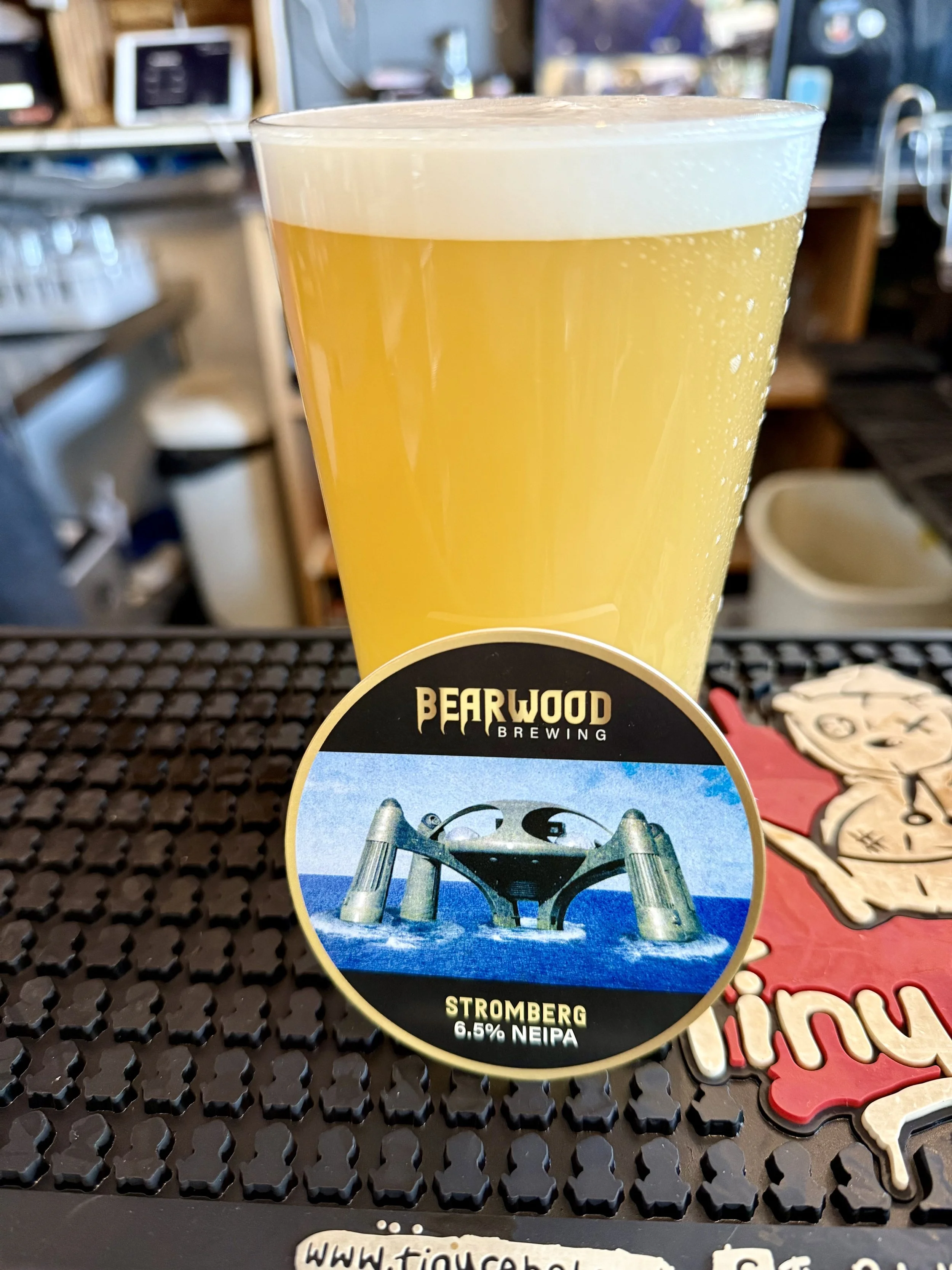 A poured Pint of Stromberg from Bearwood Brewing