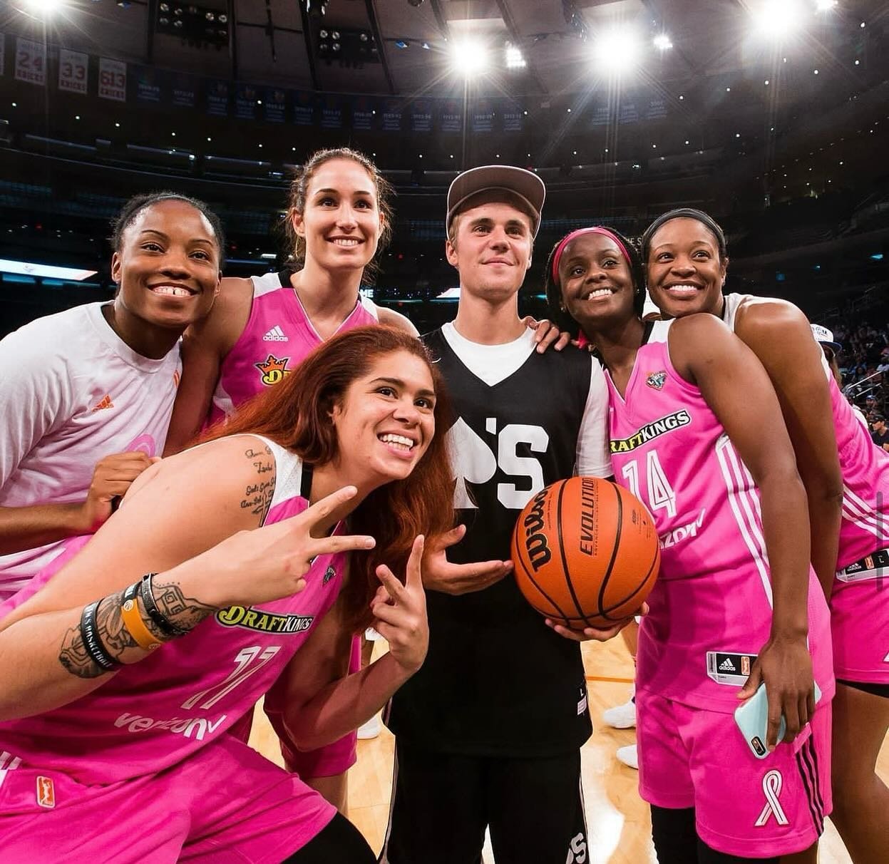 The @wnba is in good hands, just ask @justinbieber 💯

That time we packed out @thegarden for the ACES Celebrity Basketball Game in partnership with the @nyliberty