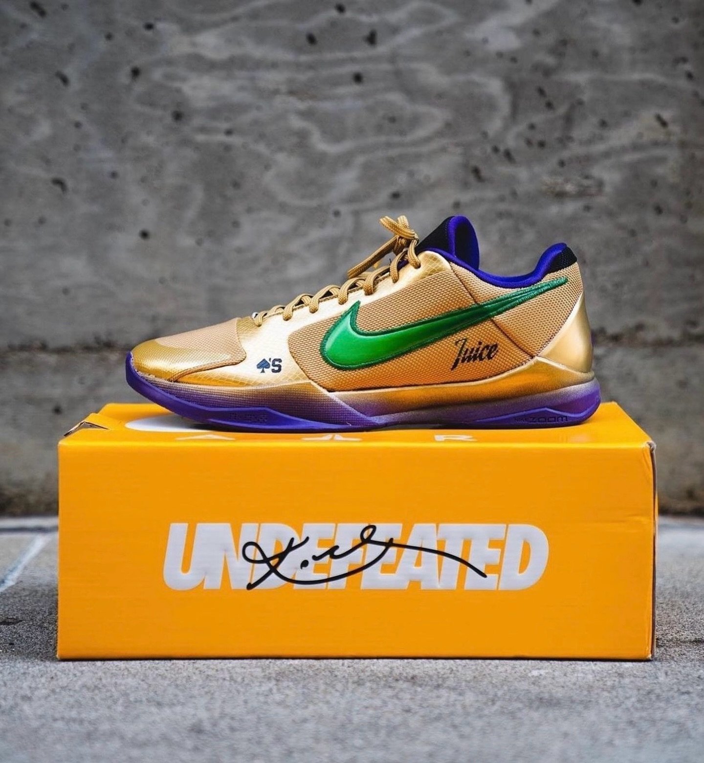 7uice ACES 🔥 A closer look at the Kobe V 7uice ACES for NBA Champion + Finals MVP Jaylen Brown @fchwpo ✨📈
