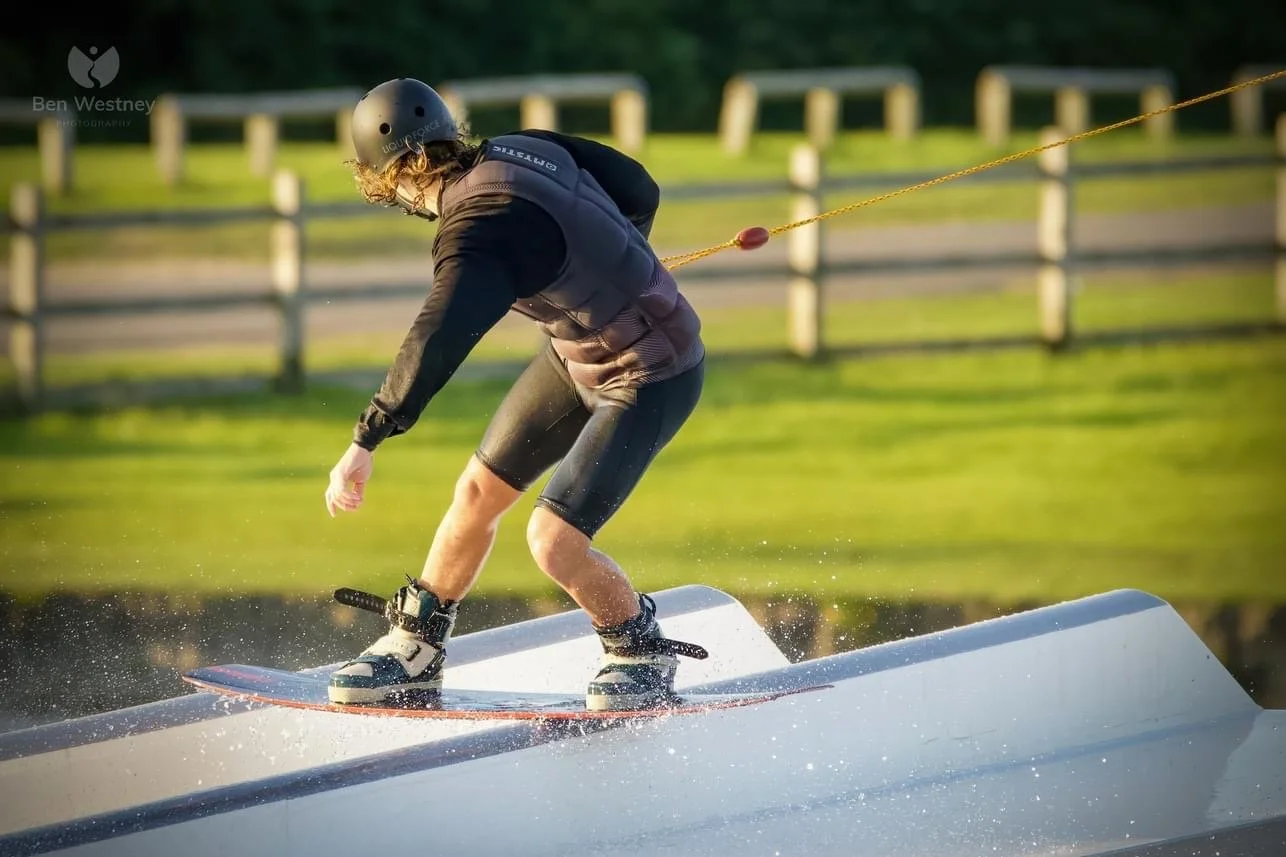 Wakeboarding, kneeboarding and Waterskiing — Sheffield Cable Waterski