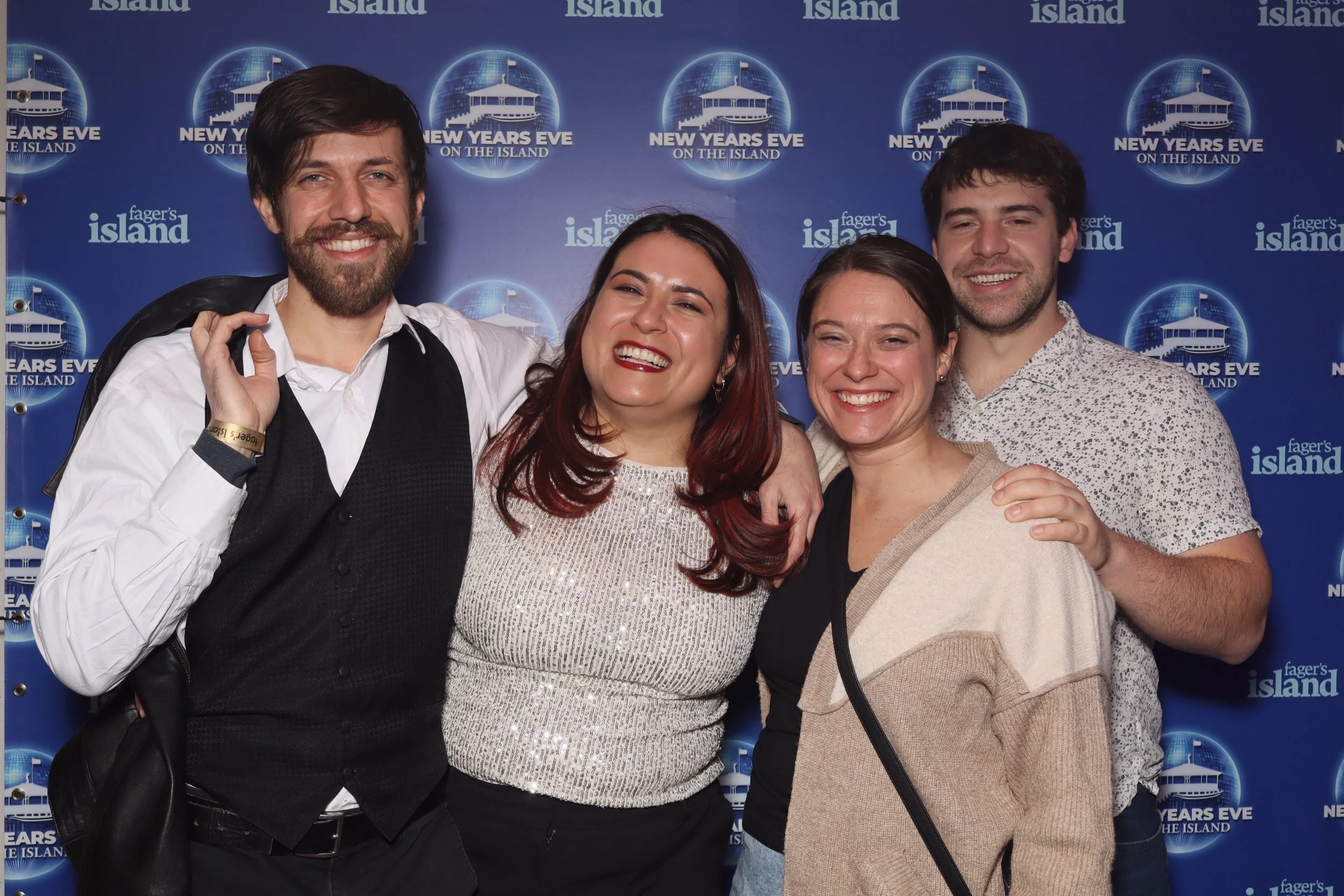 Fagers_Island_New_Years_Eve_25_photo_319.jpeg
