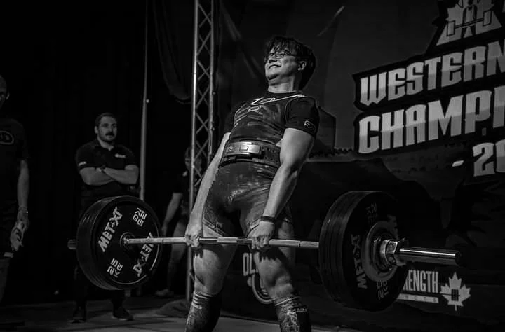 A BCB lifter deadlifting at the Western Canadian Championships