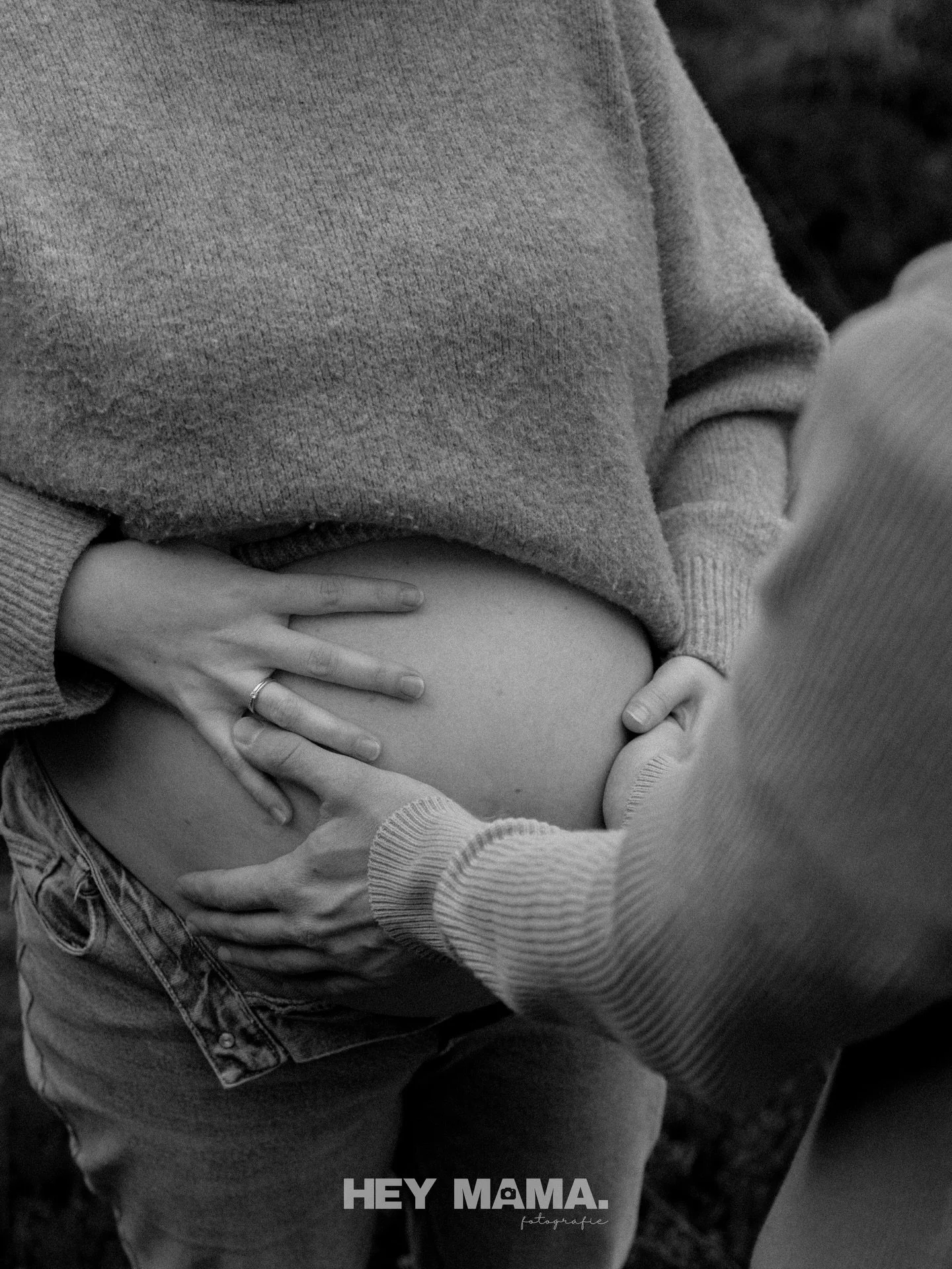 Twijfel je over een winter zwangerschapsshoot? Lees dit! ❄️

Ik snap het helemaal. Het is koud. Je hebt niet altijd zin om buiten te staan.
En ja, het is ook een investering.
Maar&hellip; een zwangerschap leg je maar &eacute;&eacute;n keer vast.

Win