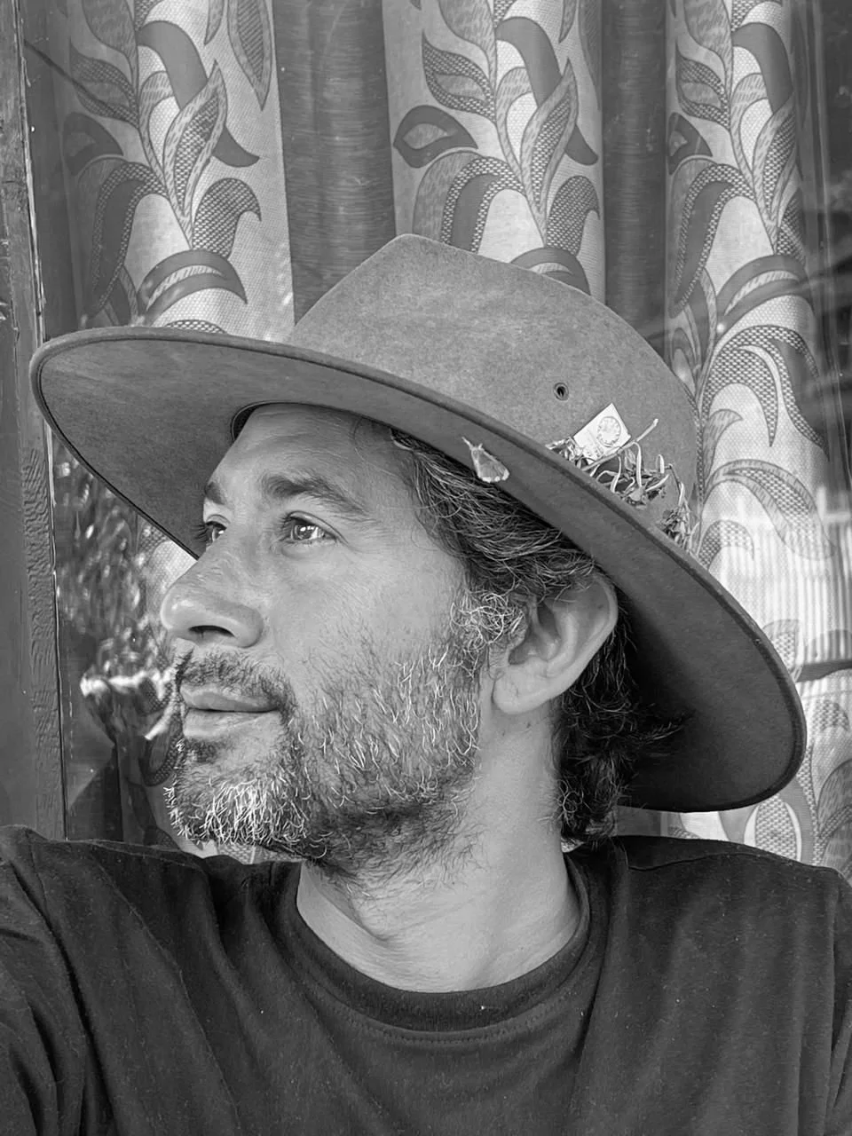 Oliver Saurabh Sinclair