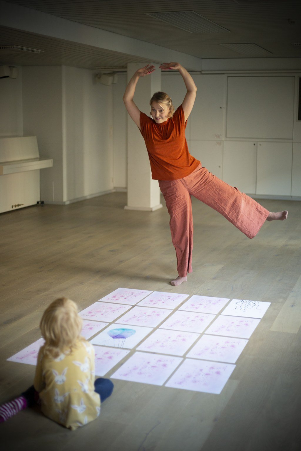 2. Tanssimuistipeli : kuvaaja Iida Liimatainen.jpg