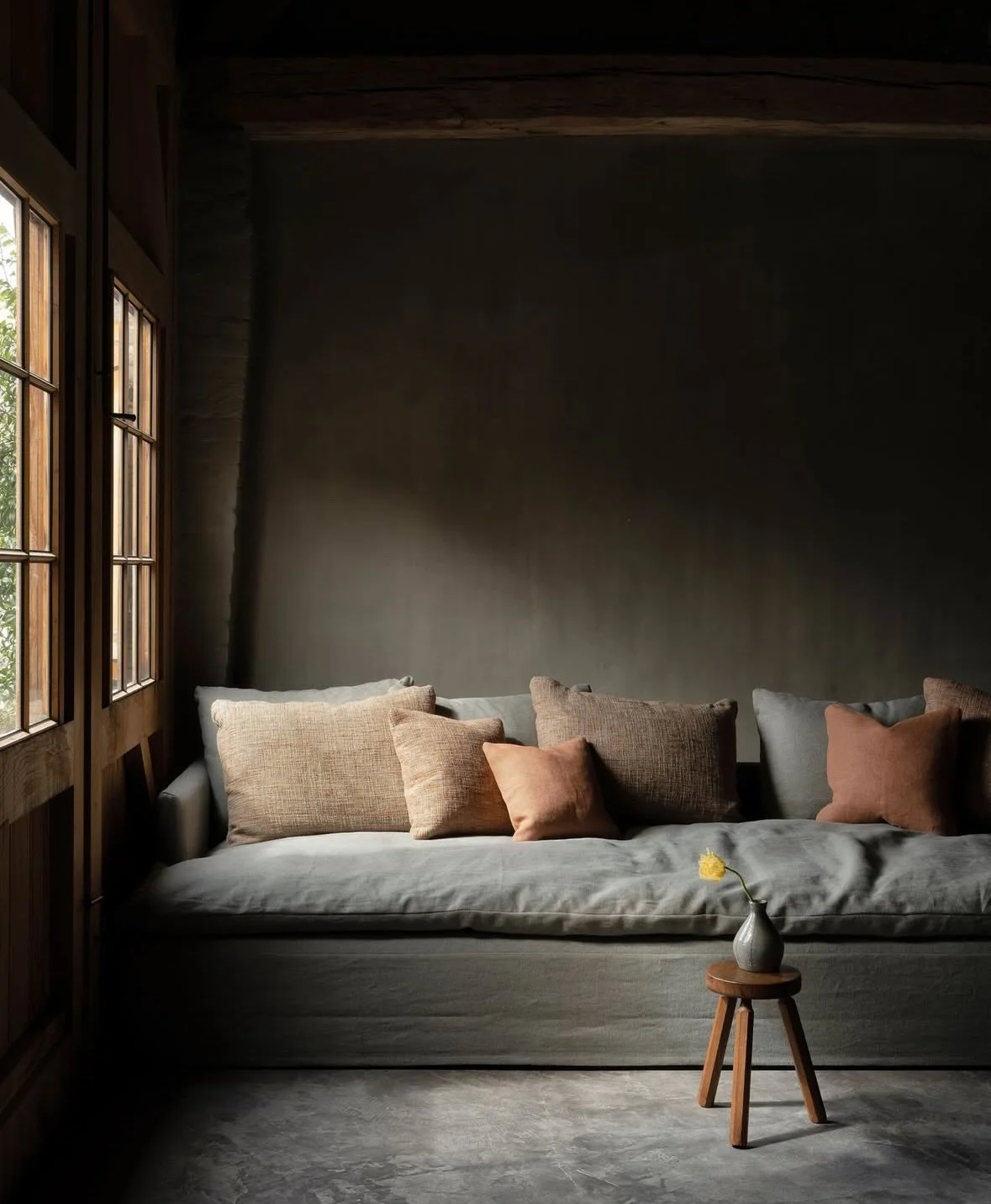 We are thrilled to share one of our new exhibitors this spring, Collett &amp; Victor.  @collett_victor

Their seamless blend of traditional craftsmanship and modernity honors Belgium&rsquo;s rich artisanal legacy while meeting the demands of today&rs