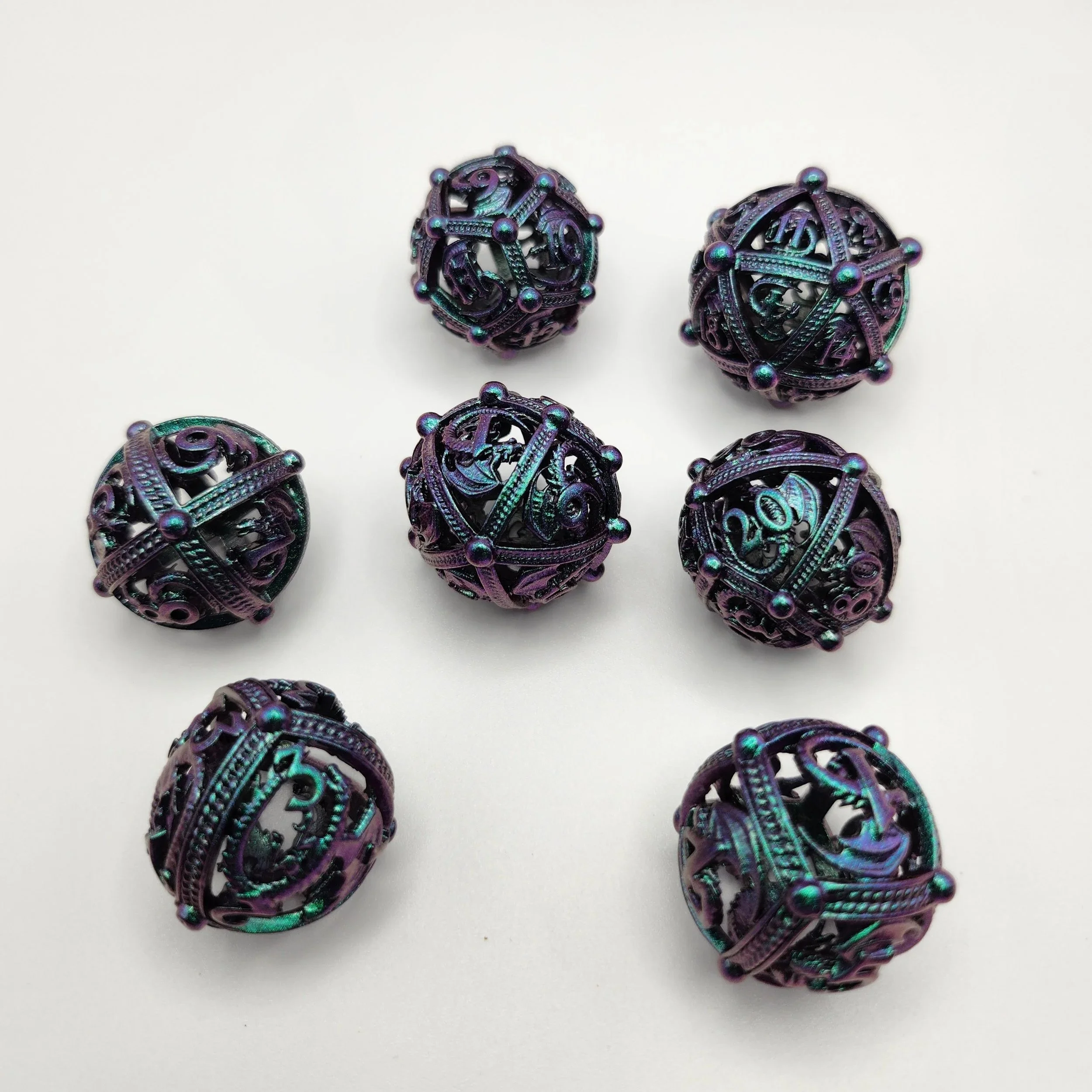 Hallow+Round+Dragon+Dice+-+Purple.jpg