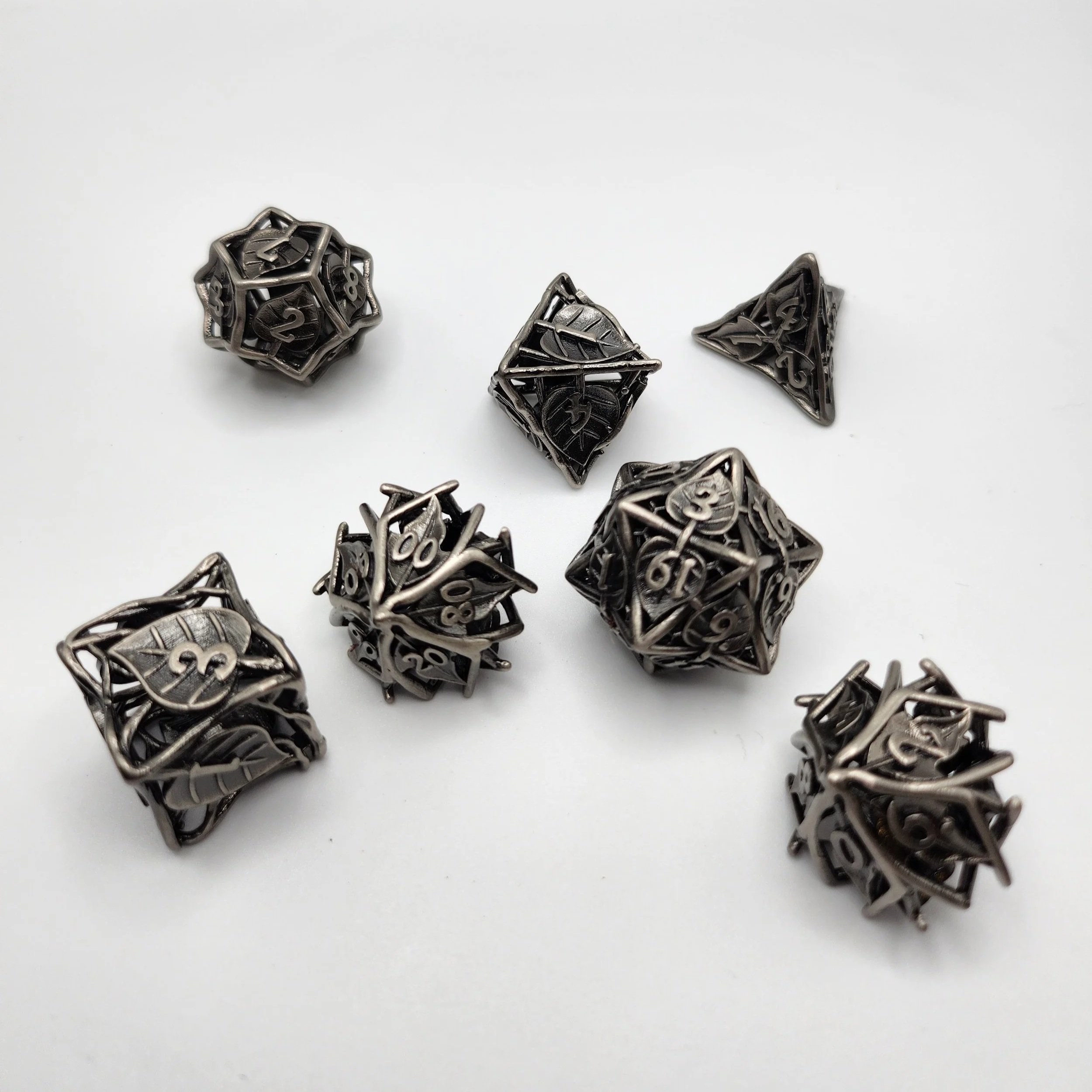 Hallow+Leaf+Dice++-+Silver.jpg