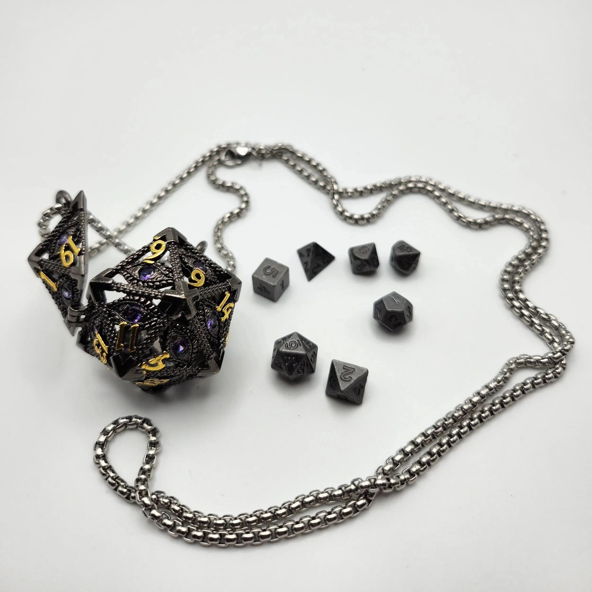 Mini+Dice%2C+D20+Gem+Eye+Necklace+-+Black+%26+Purple+Gem.jpg