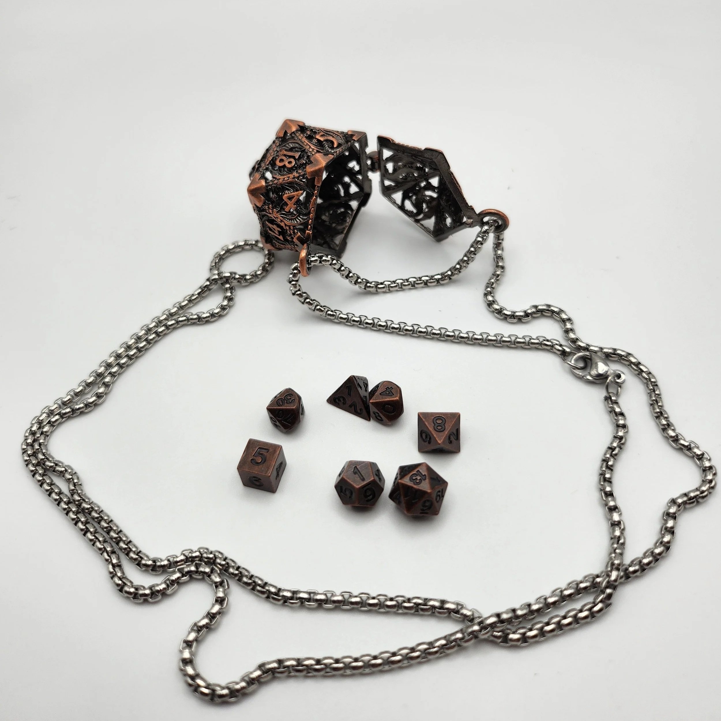 Mini+Dice%2C+D20+Necklace+-+Bronze.jpg