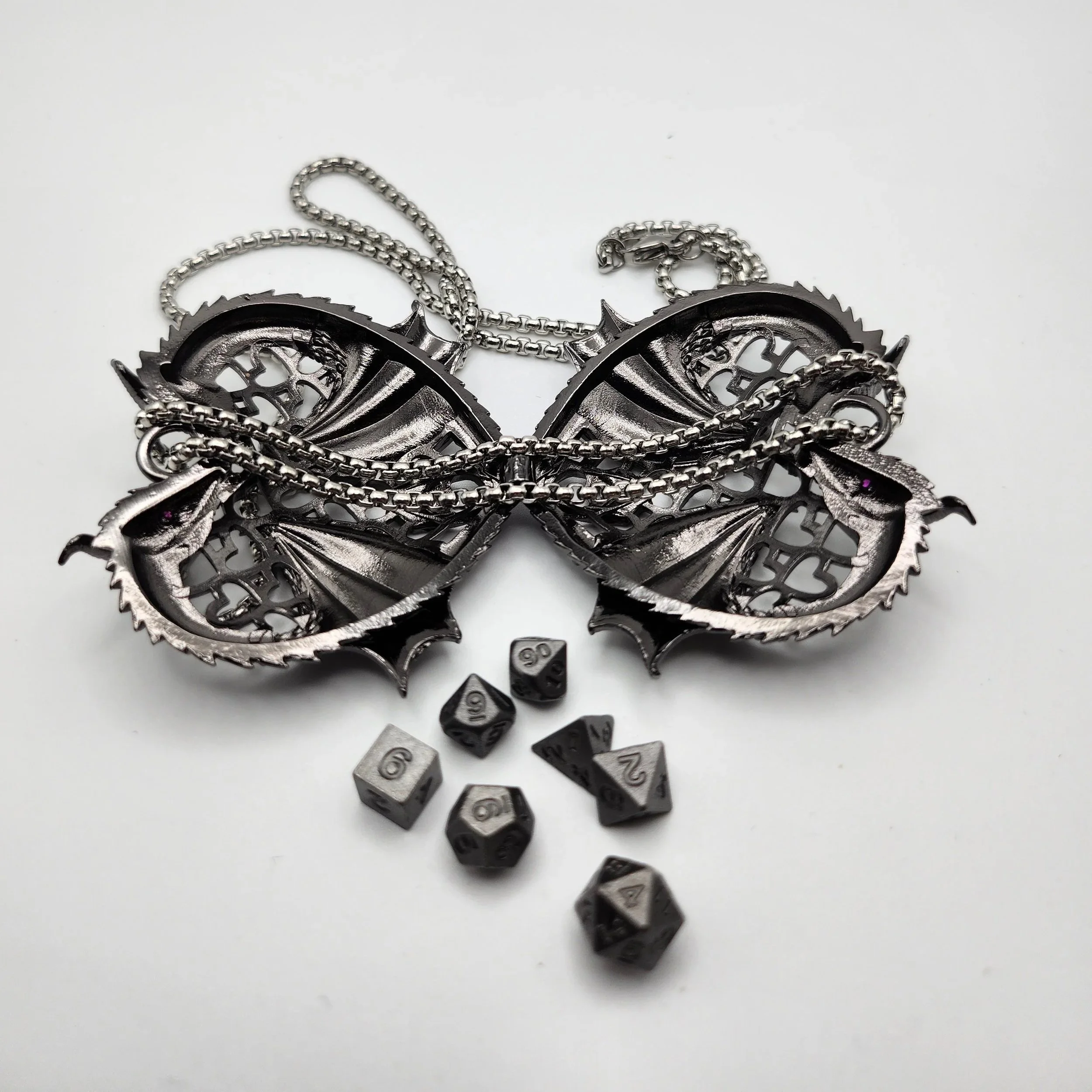 Mini+Dice%2C+Dragon+Heart+Necklace+-+Onyx+2.jpg