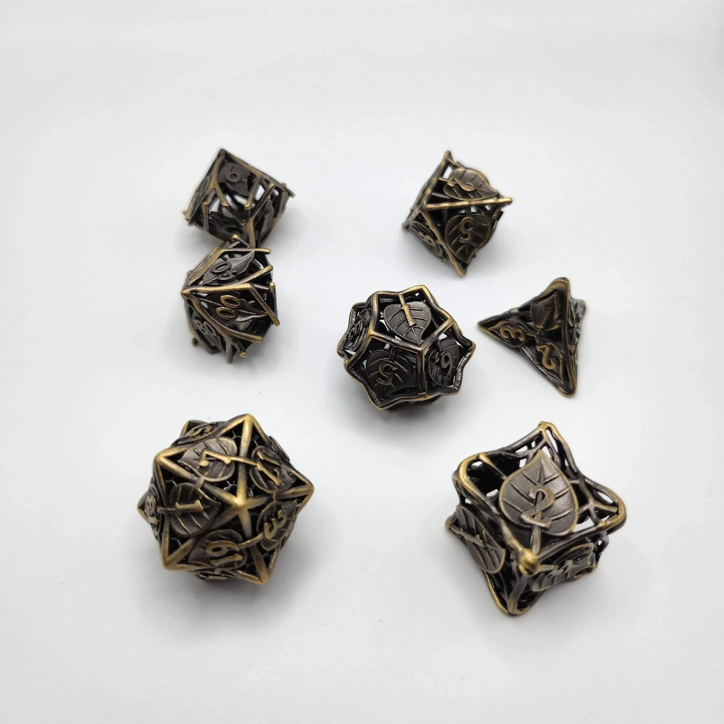 Hallow+Leaf+Dice+-+Bronze.jpg