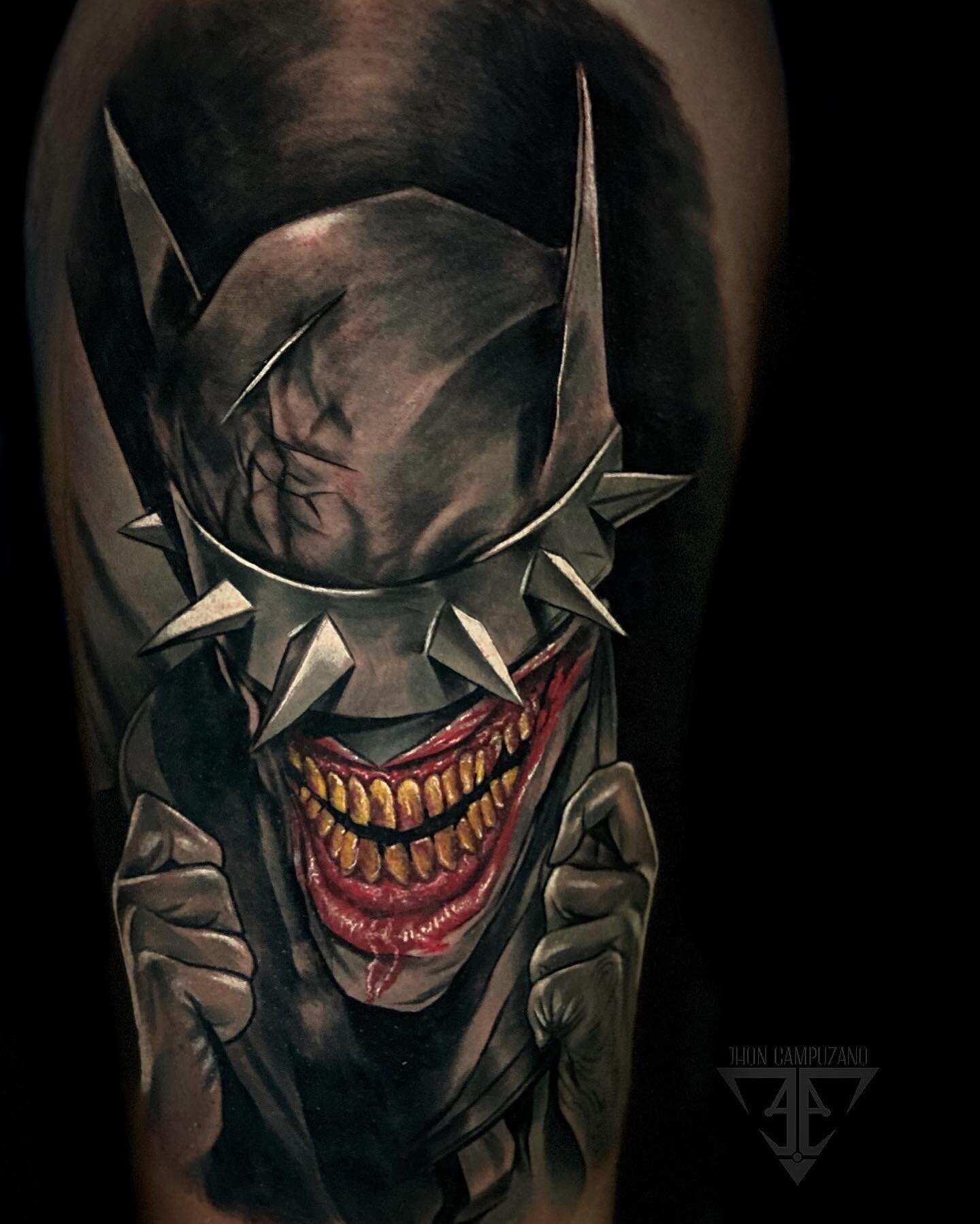 Insane portrait of the Batman who Laughs done by Artist @jhoncampuzanotattoo to book with Jhon you can go to his profile and d set up an appointment with him directly.
