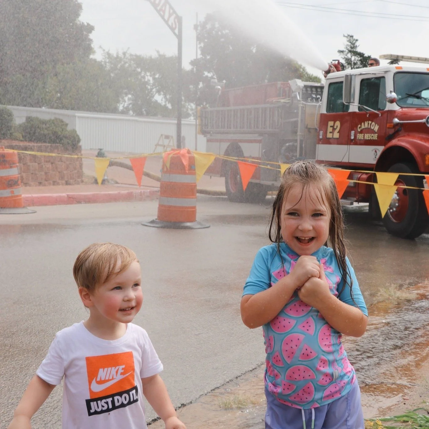 🚒 Get Ready for a Cool Down from Canton's Bravest! 🚒
This is a free day of fun you won't want to miss!

Don't forget to bring the kids to Splash Day in Downtown Canton Saturday, July 19th, from 10 AM to 12 PM!

The Canton Fire Department will be ou