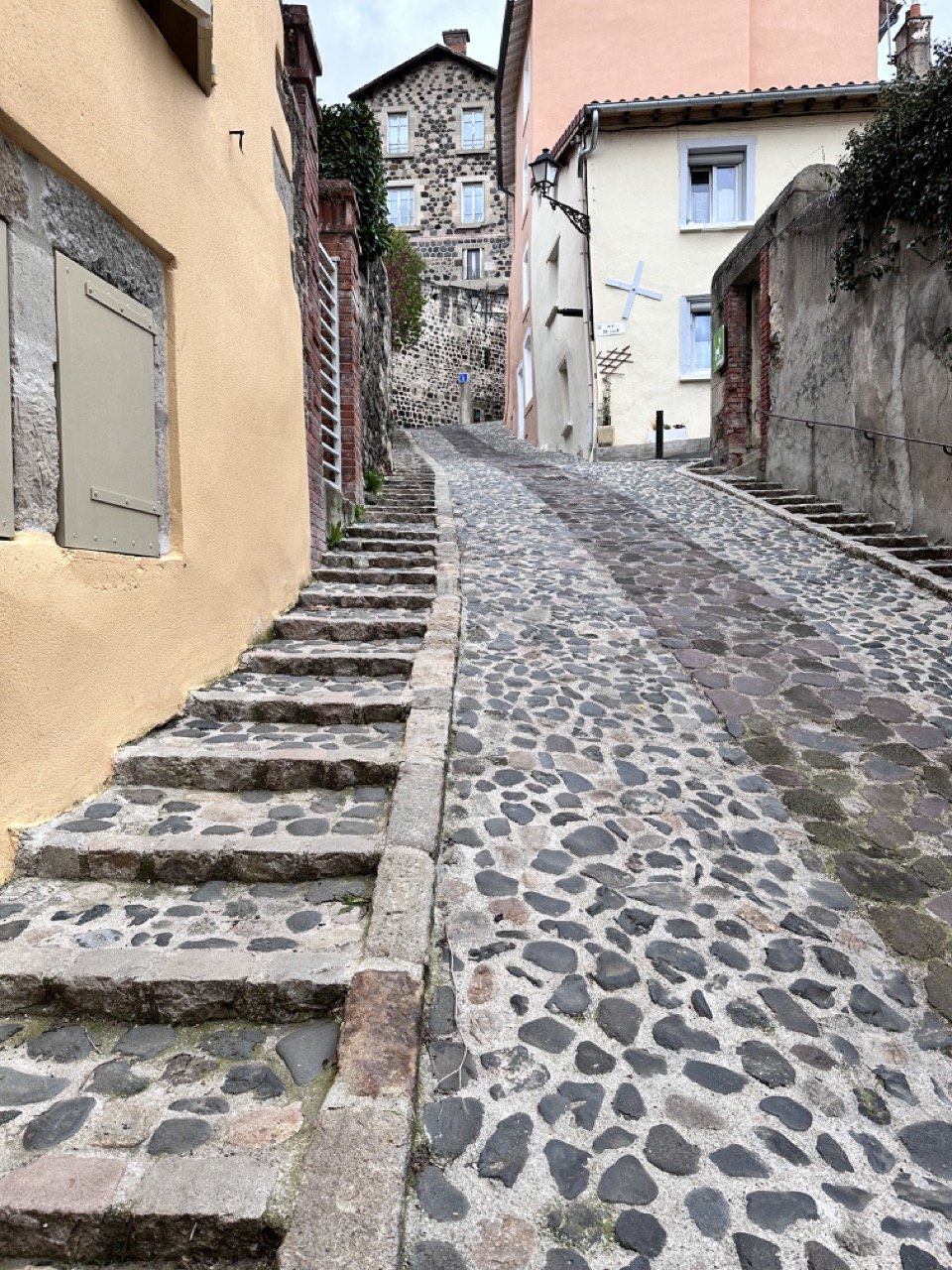 cobblestone street Large.jpeg