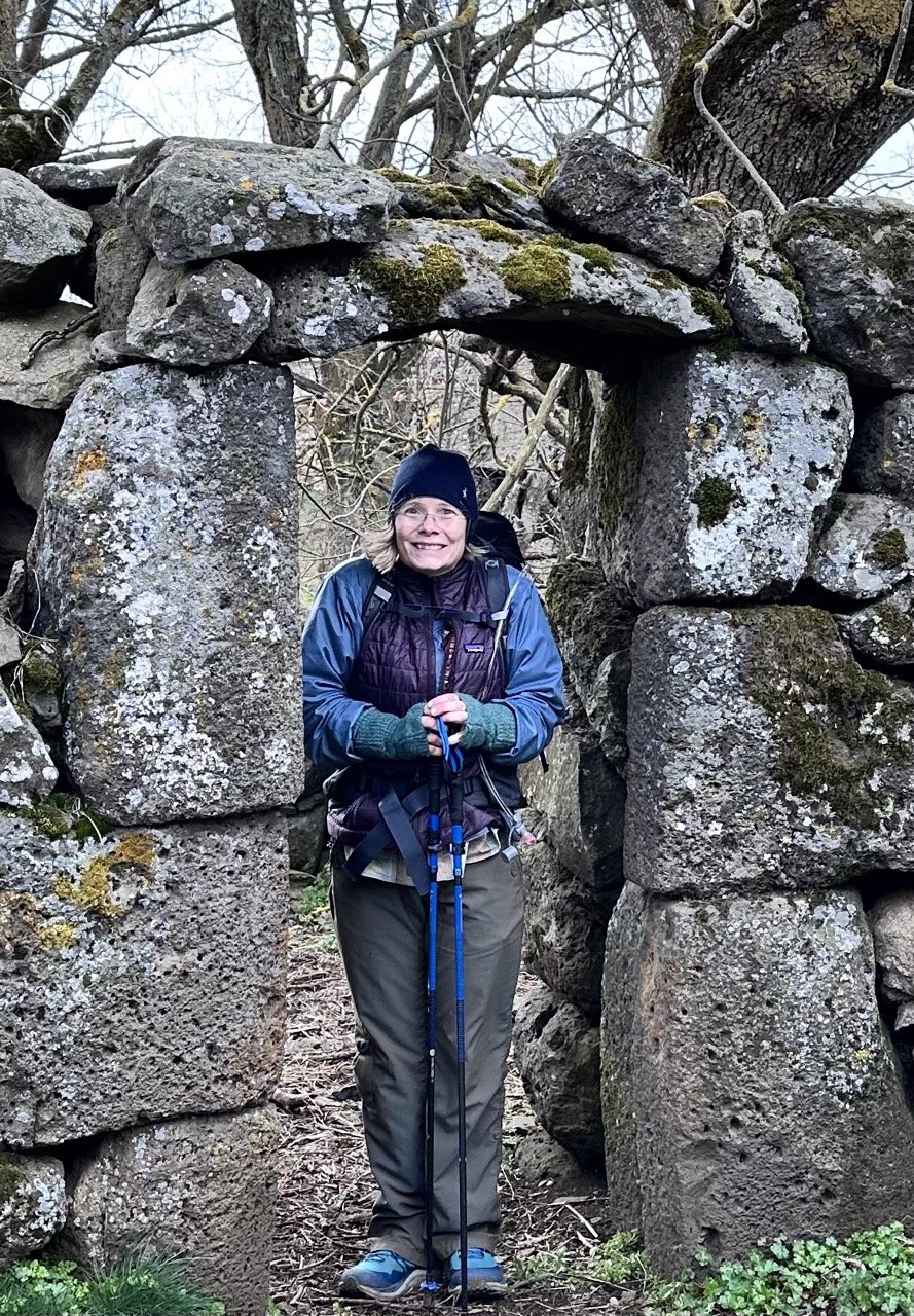 Nysie and stone arch Large.jpeg