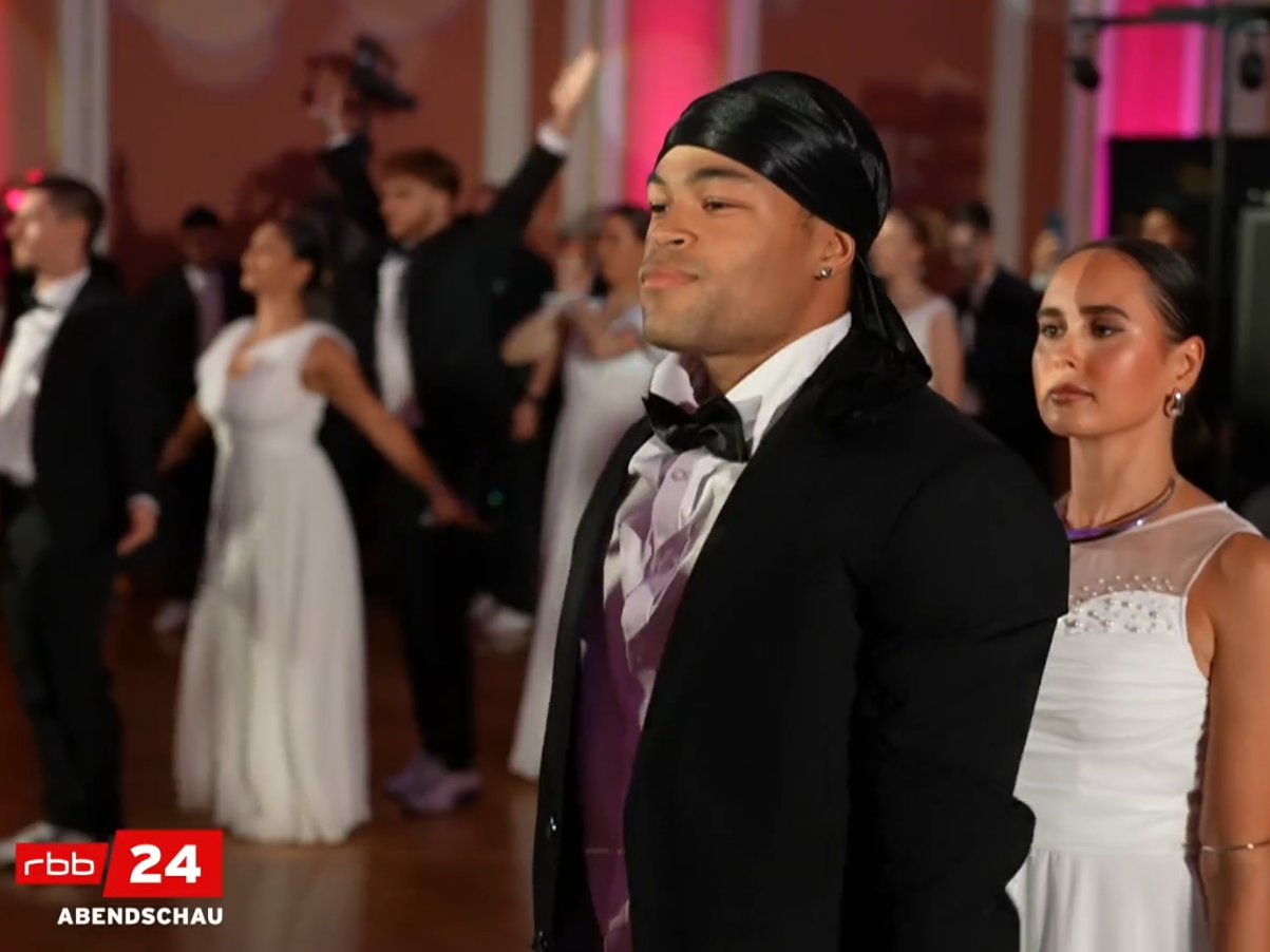 Styling for the opening dance of HipHop Ball 2025 Berlin (click to play)