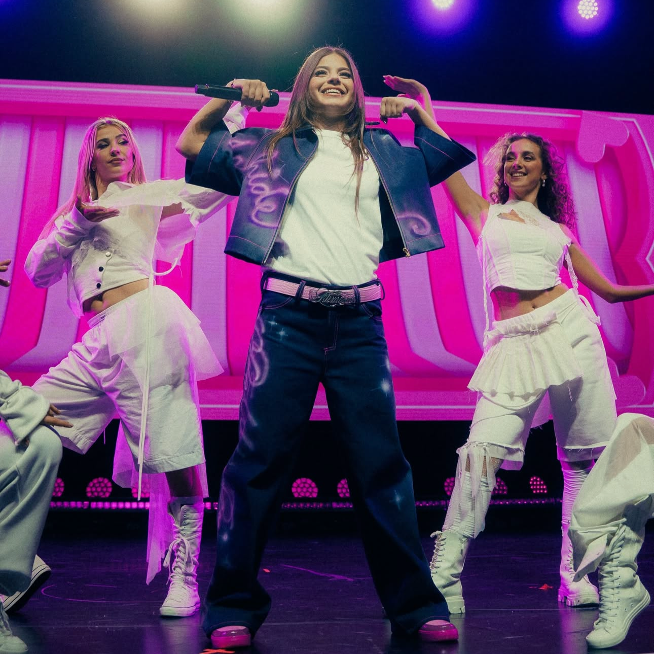 Custom Outfit Design for Zahide‘s dancers for her first concert 2026