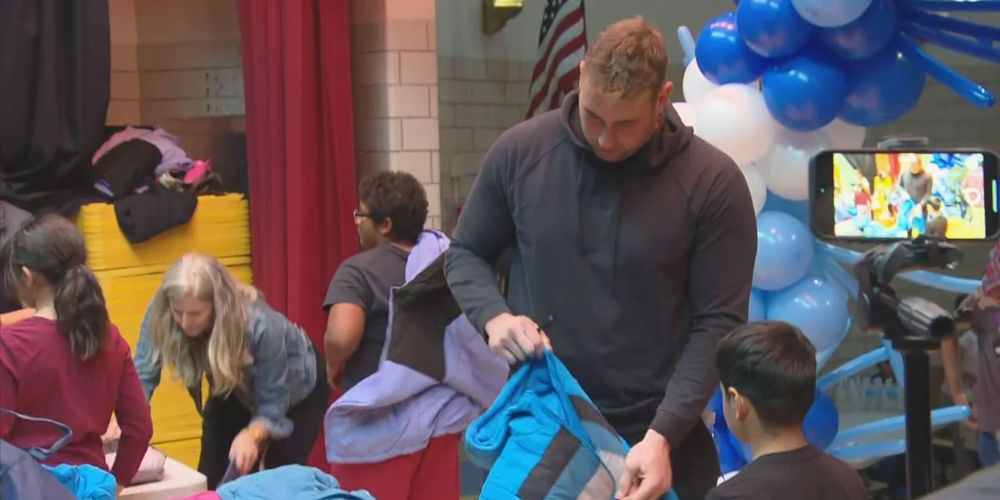 Denver Broncos Defensive End Zach Allen helps keep Colorado kids warm this winter
