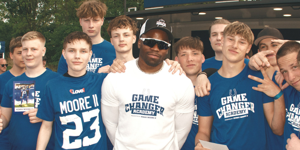 Colts' Kenny Moore II earns Walter Payton Man of the Year nomination