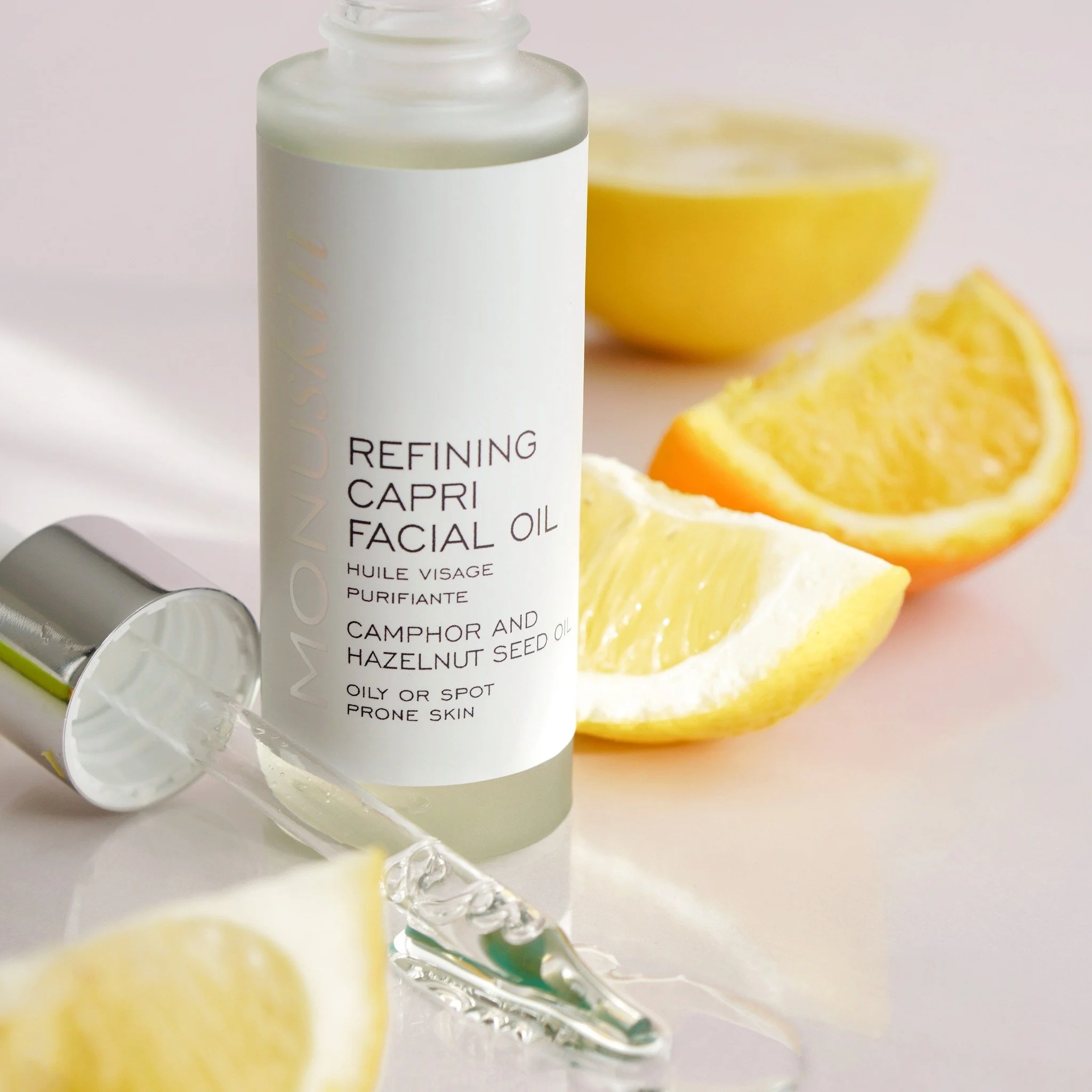 A beautiful face oil is one of the simplest ways to care for the skin. Rich in natural plant lipids, it helps support the skin&rsquo;s barrier, lock in moisture and leave the complexion soft, comfortable and balanced.

Whether skin is dry, oily, sens