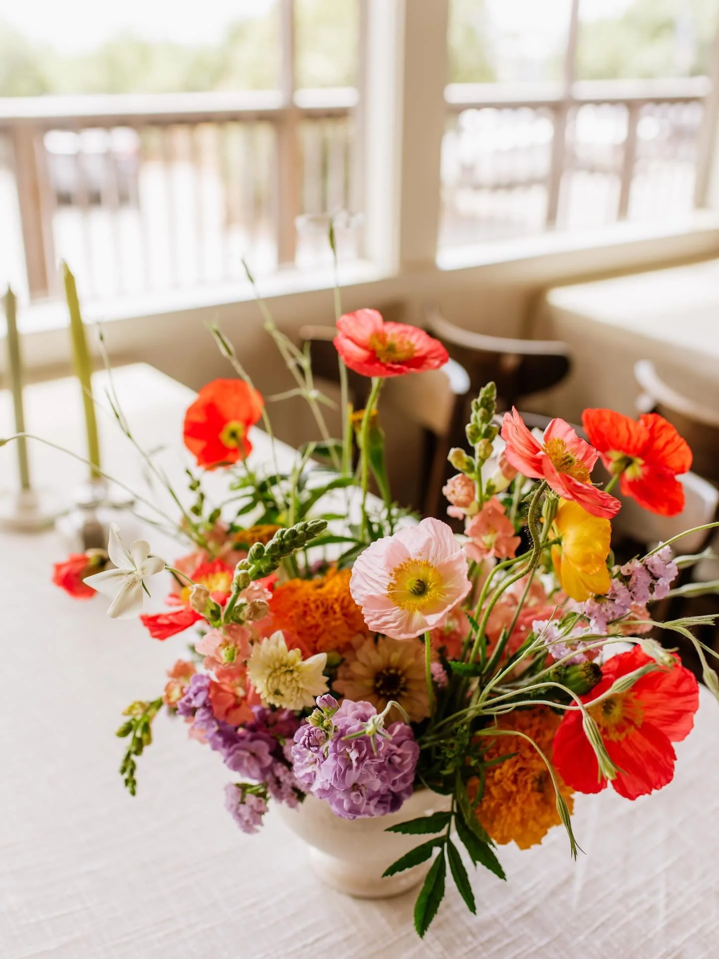 As I approach the slower season where the focus turns to planning, updating, seed sowing and all the back end projects that go into making the farm and floral designs aspects of the business run I start looking back at some of the designs from last s