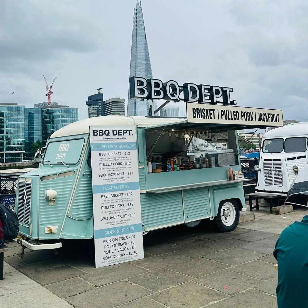 Bringing DelicIous Impact to Iconic Locations