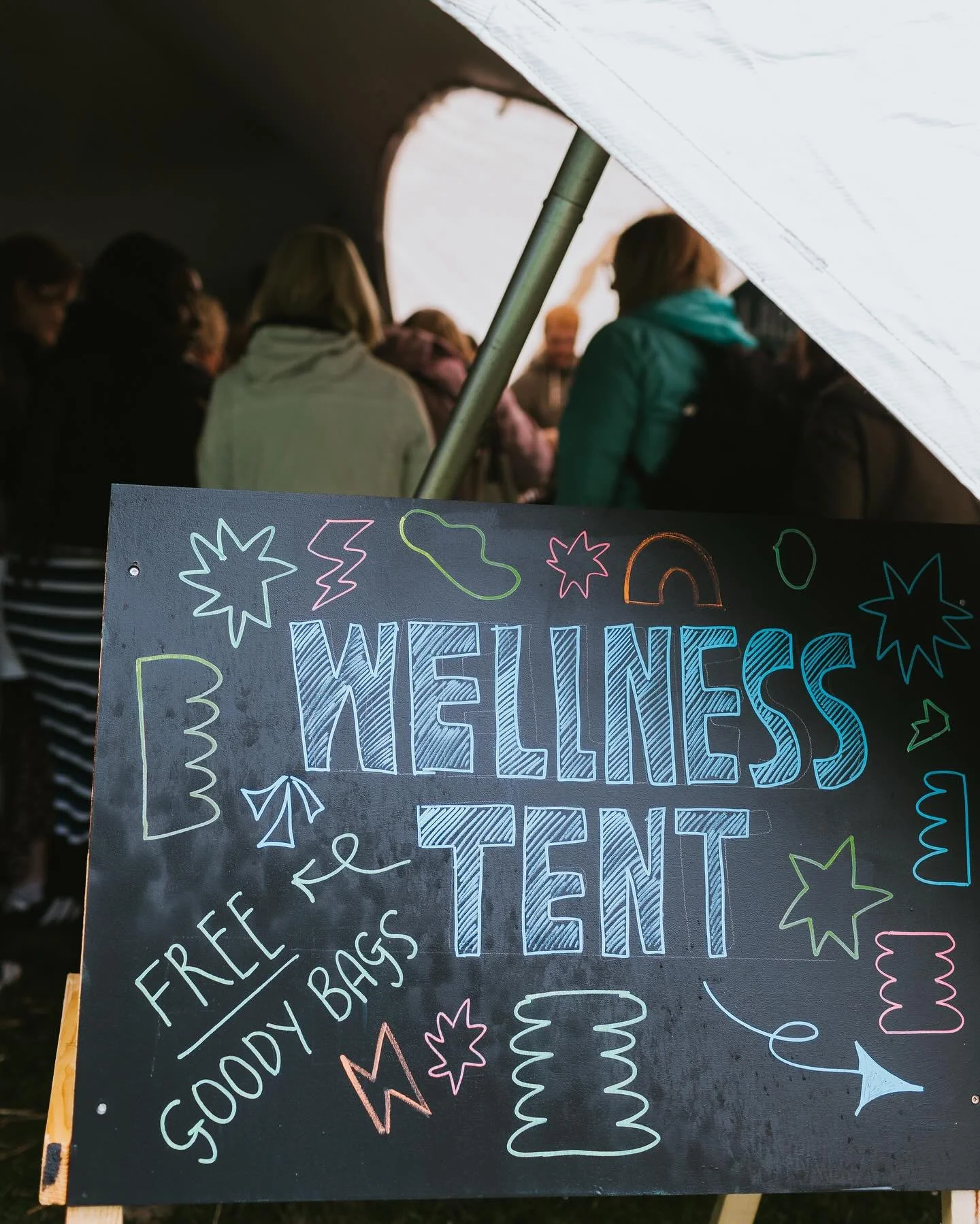 🛍️ What was in YOUR festival bag?

#TBT Did you go to the Wellness Tent on the big day? There were loads of goodies to be had! From Beauty and Wellness products, to Health Advice Booklets and Stationery! 

#EveryWomanFestival #EWF2025 #WellnessTent 