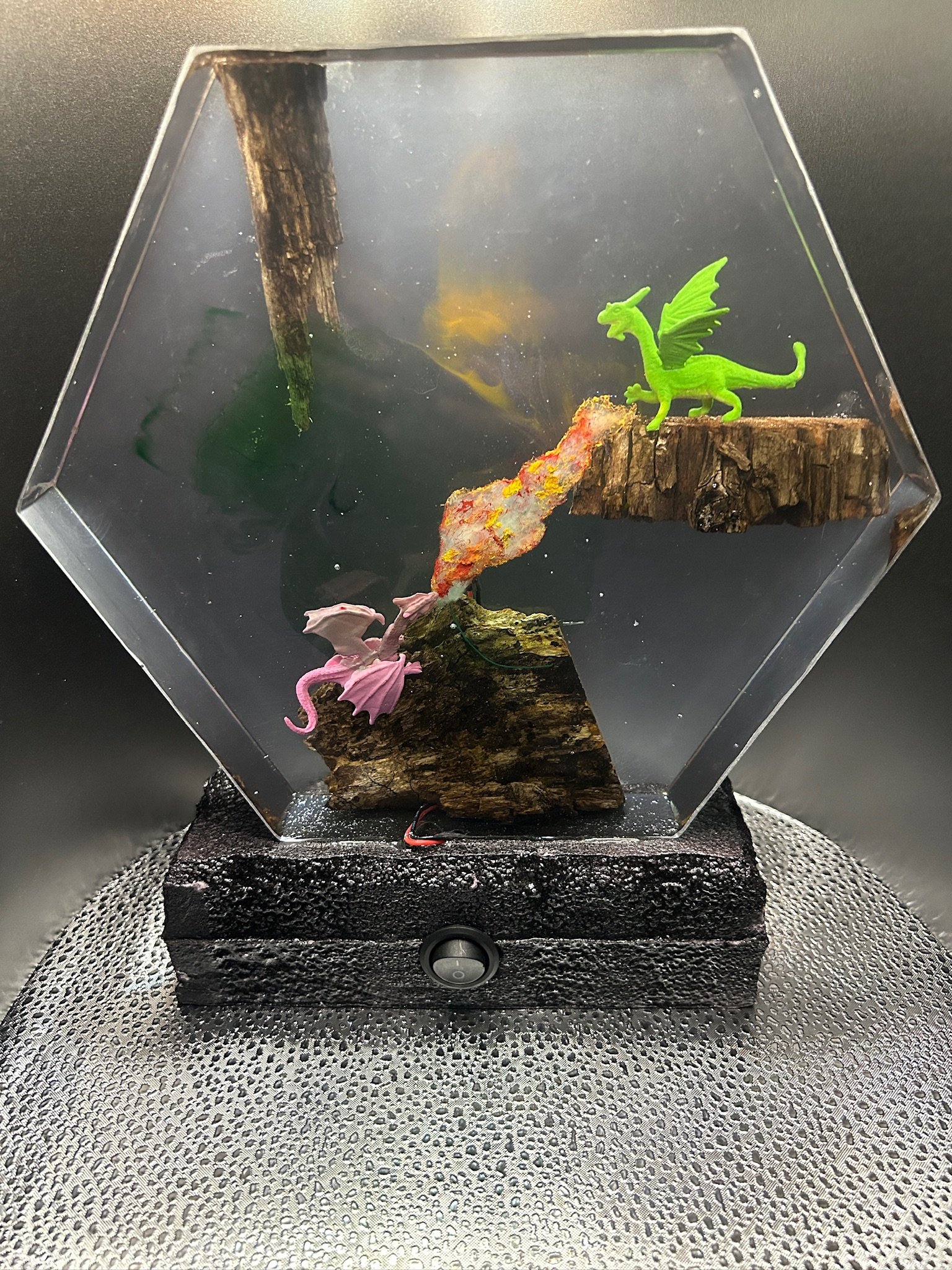 24-022 Dragon Fight Lighted