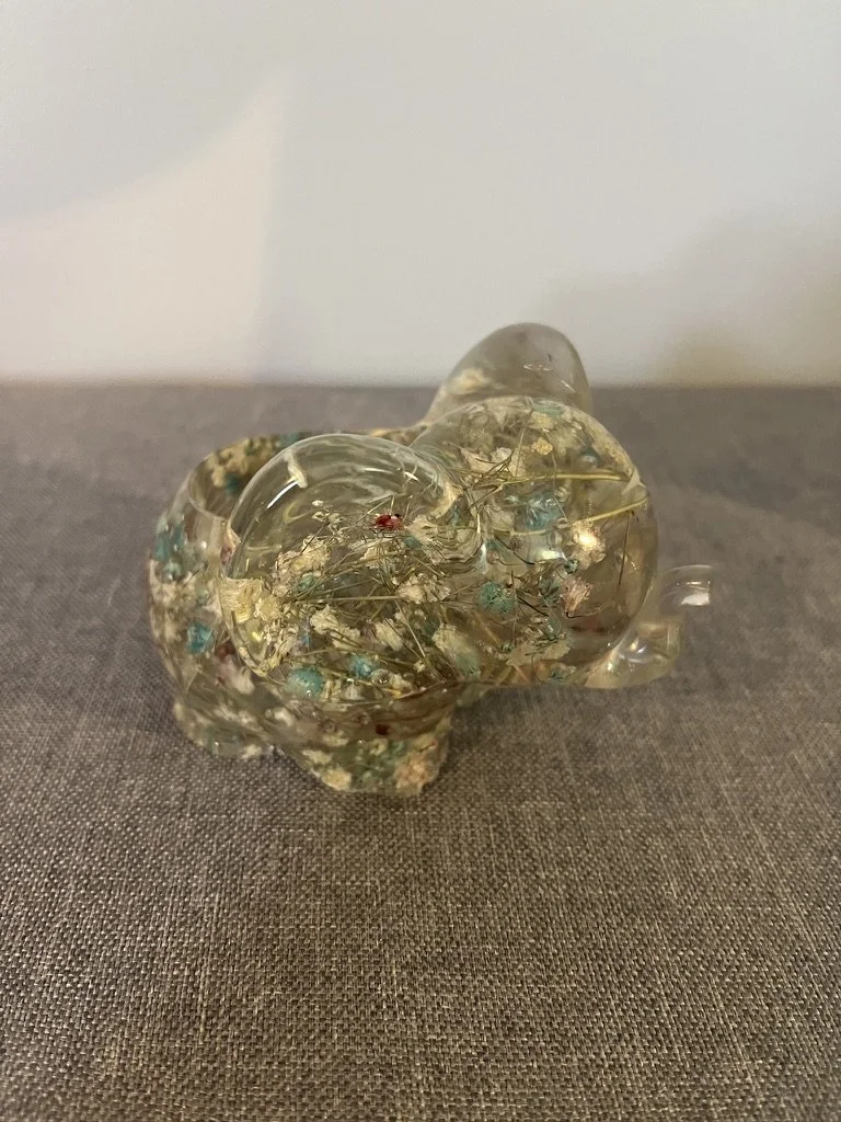 26-054 Elephant Trinket Holder