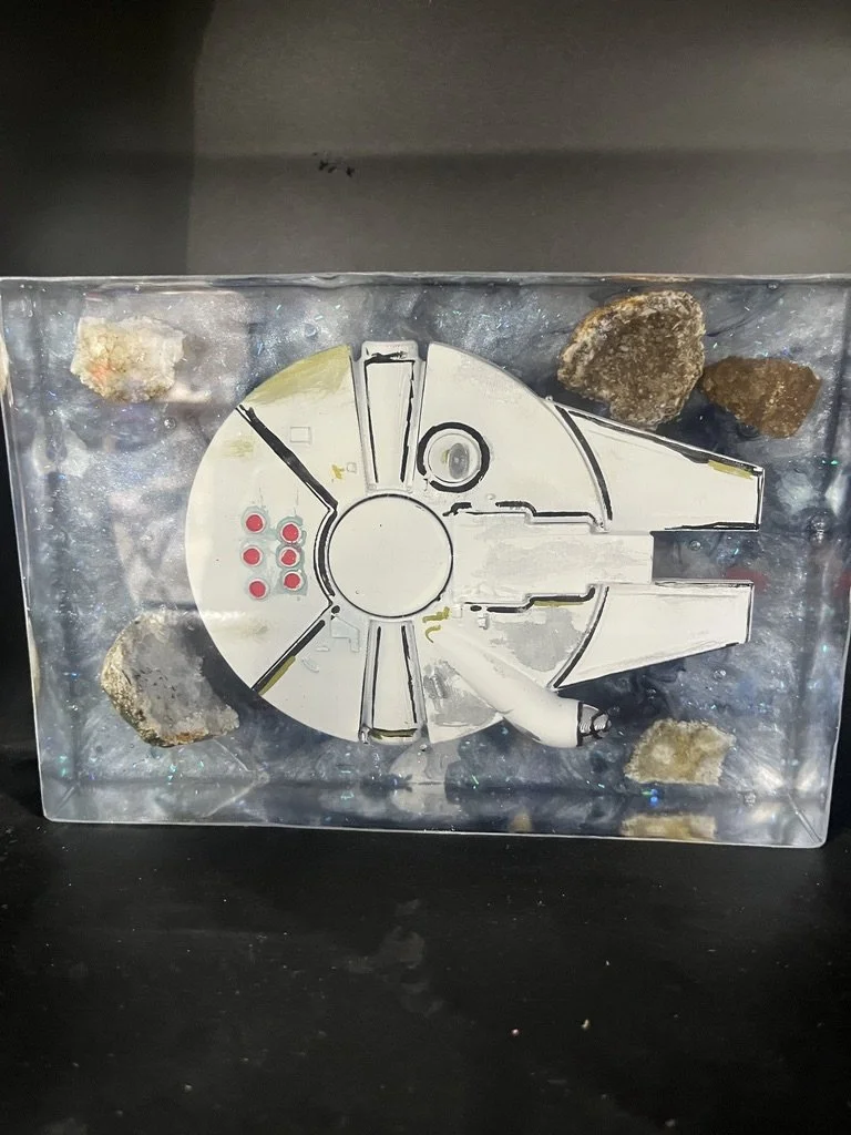 26-233 Millenium Falcon