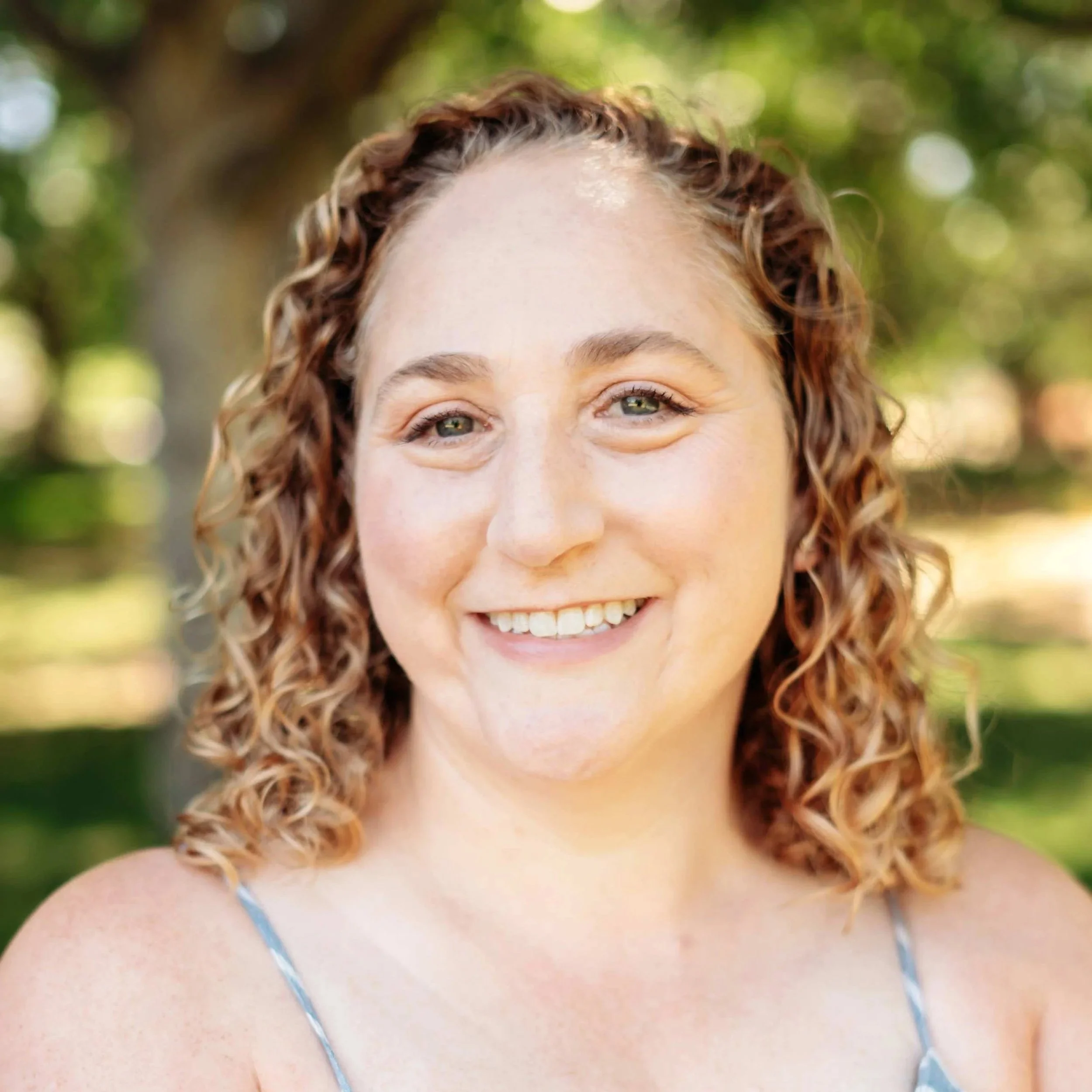 Roots Expert Spotlight: Meet Shayna Abraham, Founder &amp; Family Advocate