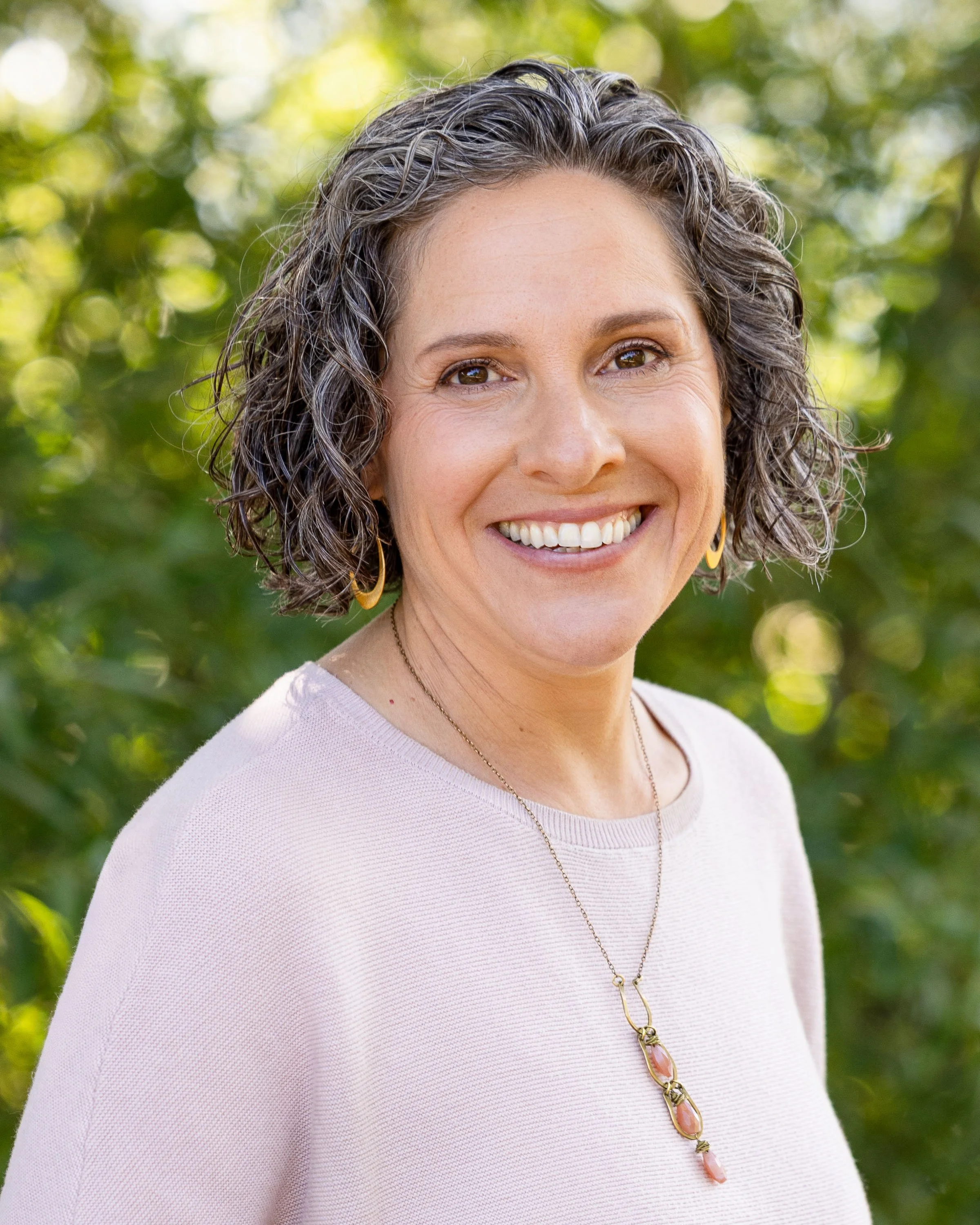 Roots Expert Spotlight: Meet Janet Thomson, Acupuncturist and Herbalist