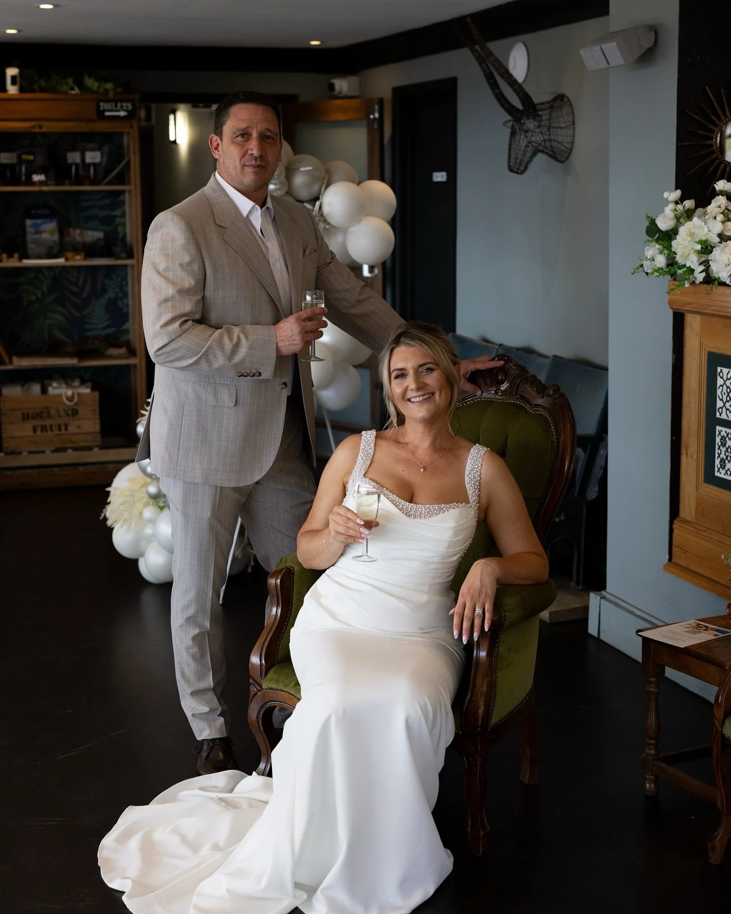 Such a lovely wedding anniversary I captured last month! Full of so many friends and family coming together to celebrate Heidi and Mark 🙏🏼🙏🏼

#weddinganniversary #photography #ukphotographer #kentphotographer #weddingphotography #portrait