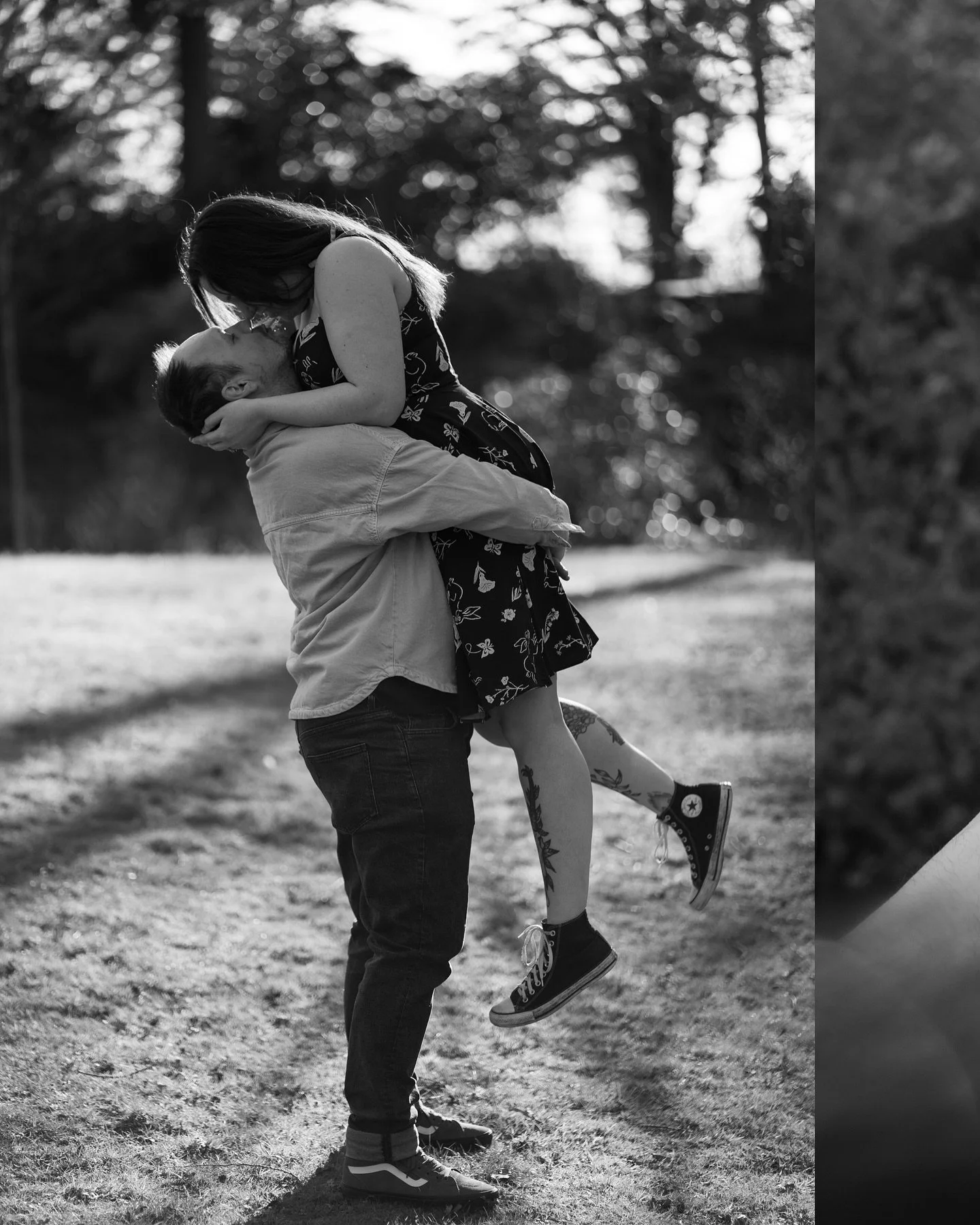 What a dream yesterday&rsquo;s engagement shoot was! Looking forward to photographing the fabulous couple&rsquo;s wedding in October 👰🏻&zwj;♀️🤵🏻&zwj;♂️💍

#engagement #engagmentphotography #weddingphotography #sony #canon #ukphotogtapher #kentpho