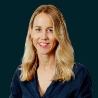 Amy Golding headshot