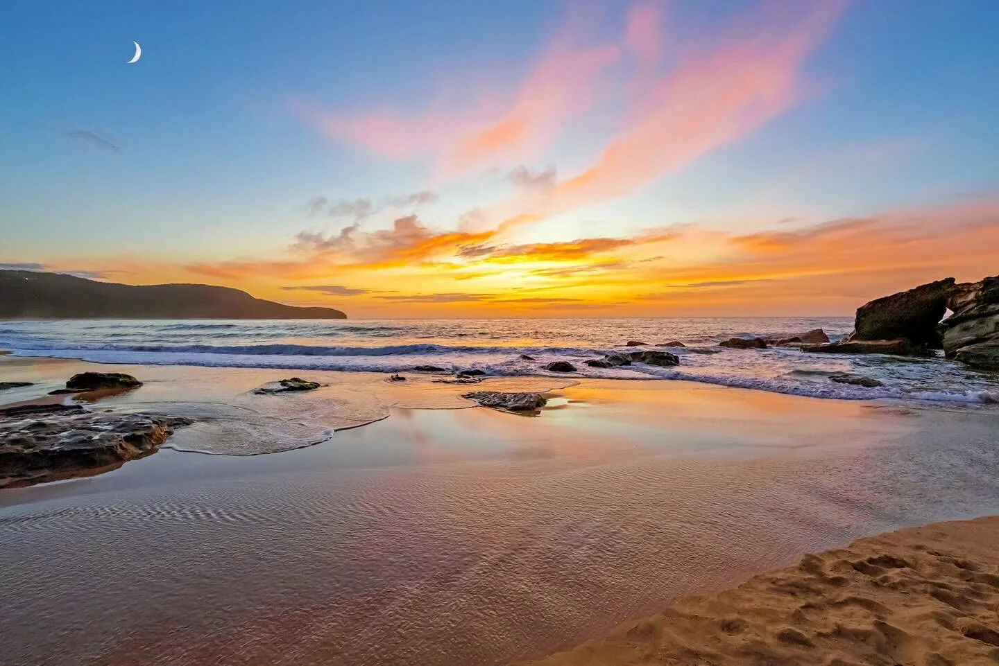 After a week of waking up at 5am ready to be at Killcare at Sunrise only to be met with unforecast heavy cloud cover, I was finally able to take this shot! I was stoked for days after and a glimpse of dolphins as I set up capped off a killer morning!