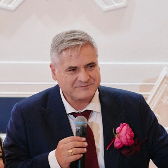 Portrait of Dr. Vasilis Paspaliaris