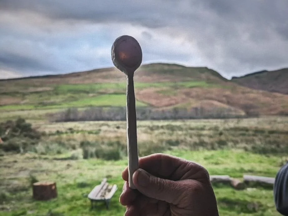 On this past Sunday I had the pleasure of teaching a spoon carving course for @bordersforesttrust at their idyllic cabin at Corehead. Everyone did very well with making their spoons and learned many of the basic techniques needed to progress with thi